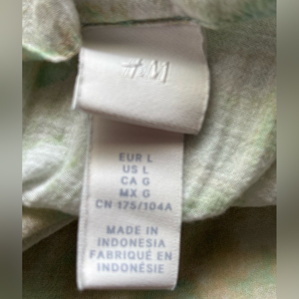 H and M Printed Mint Green Lightweight Kaftan Beach Coverup V Neck Size L