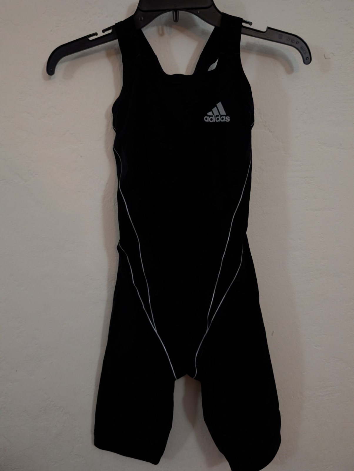 Adidas Adizero GLD20 Kneesuit BodySkin Closed Back Swimsuit Black/Silver Size 26