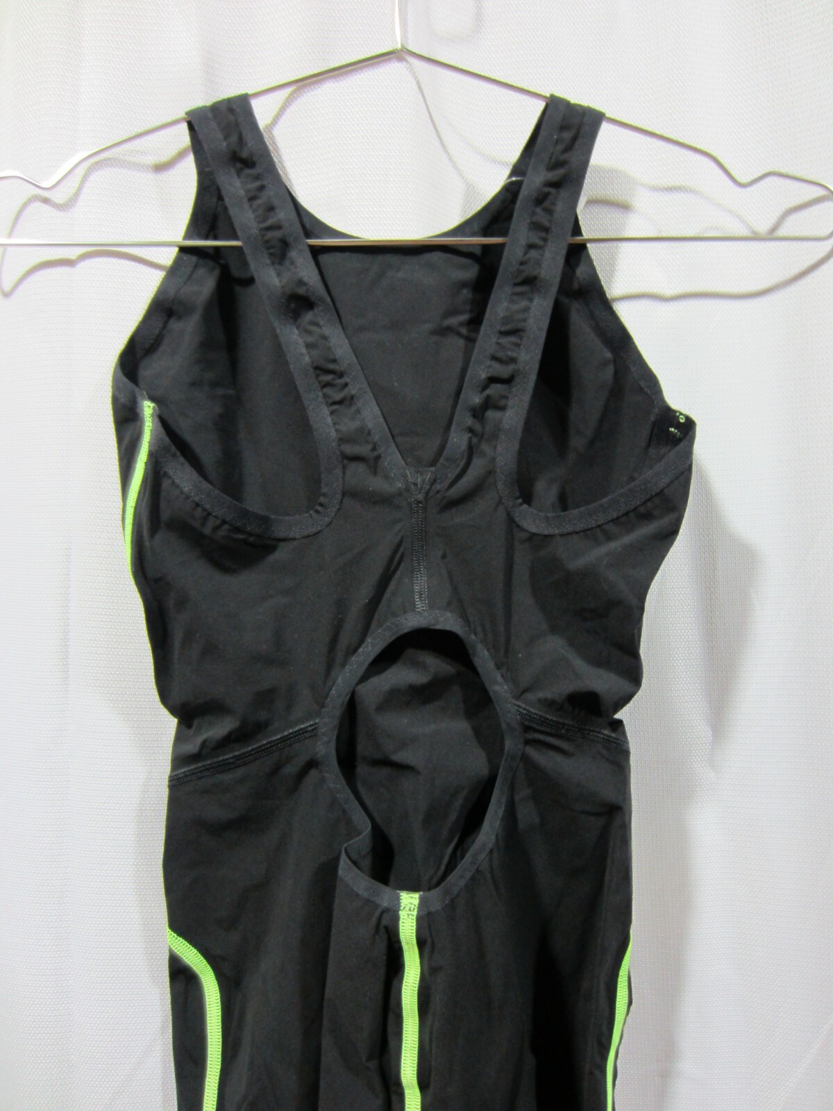 NEW Head Women’s XS Liquidfire Act Full Suit SL Sleeveless Open Water Swim Race