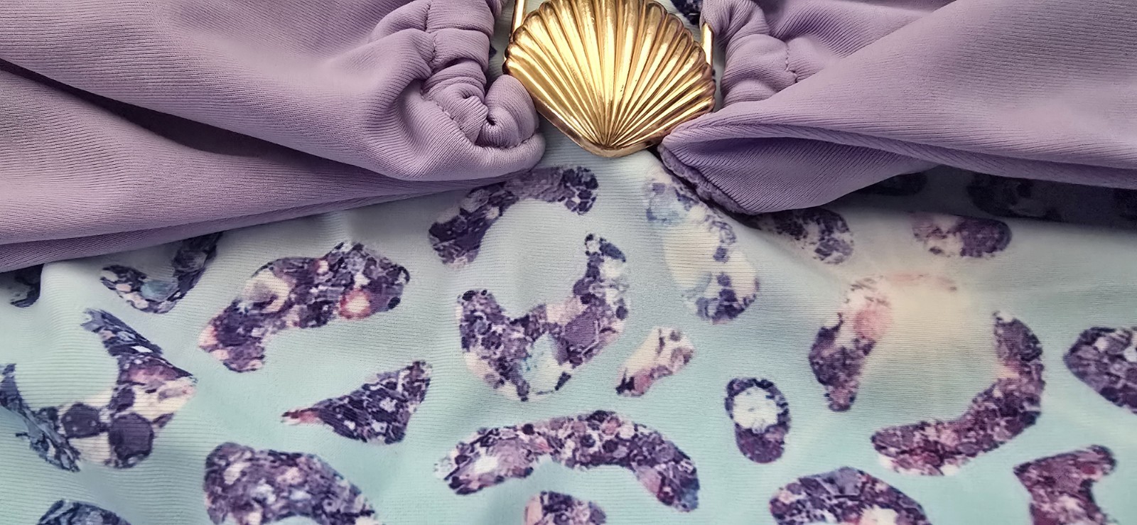 Beautiful Mermaid Bakini In Size XL NEVER WORN, GOLD METAL SHELL WITH PURPLE