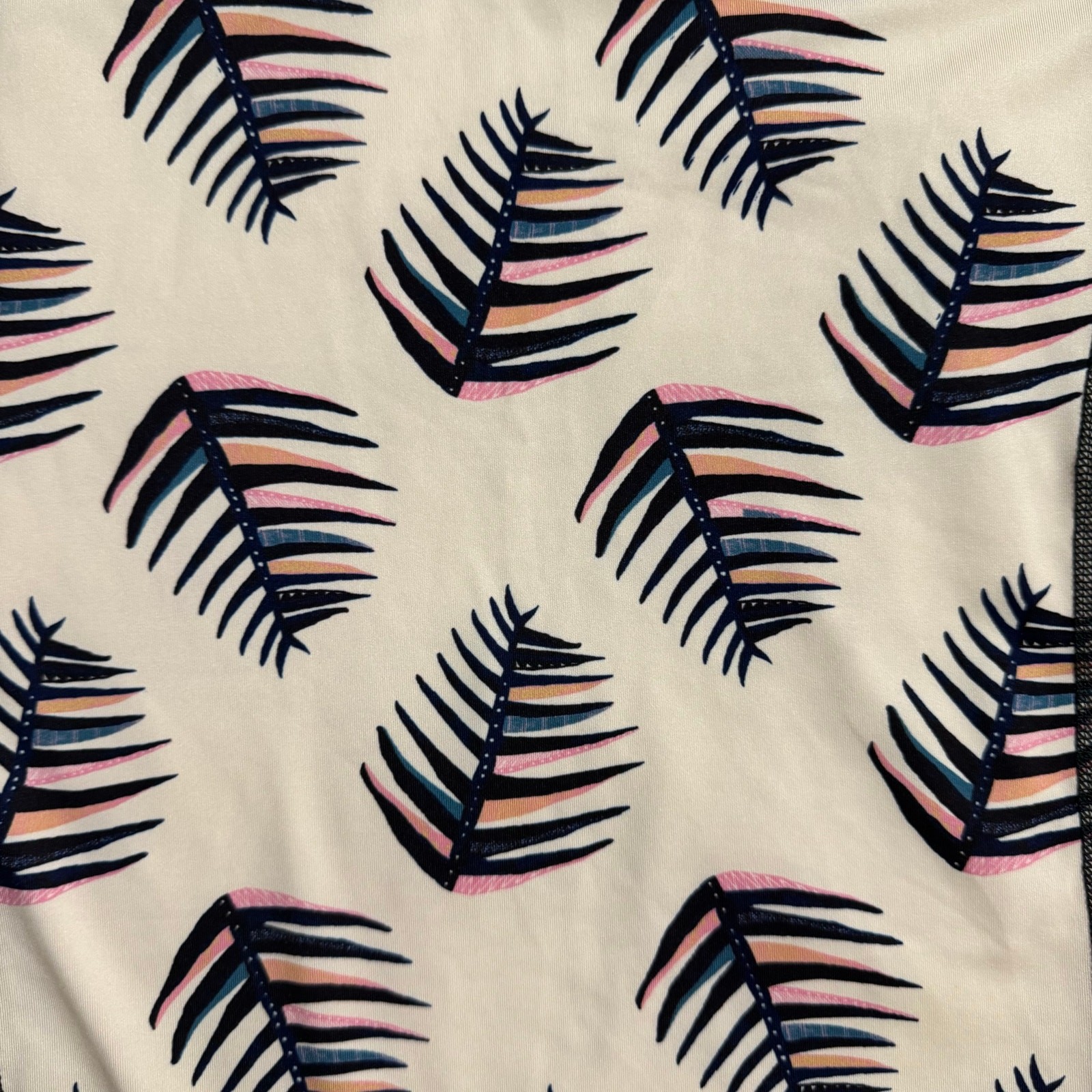 Patagonia Women’s Micro Swell Short Sleeve Rashguard Palms of My Heart Small