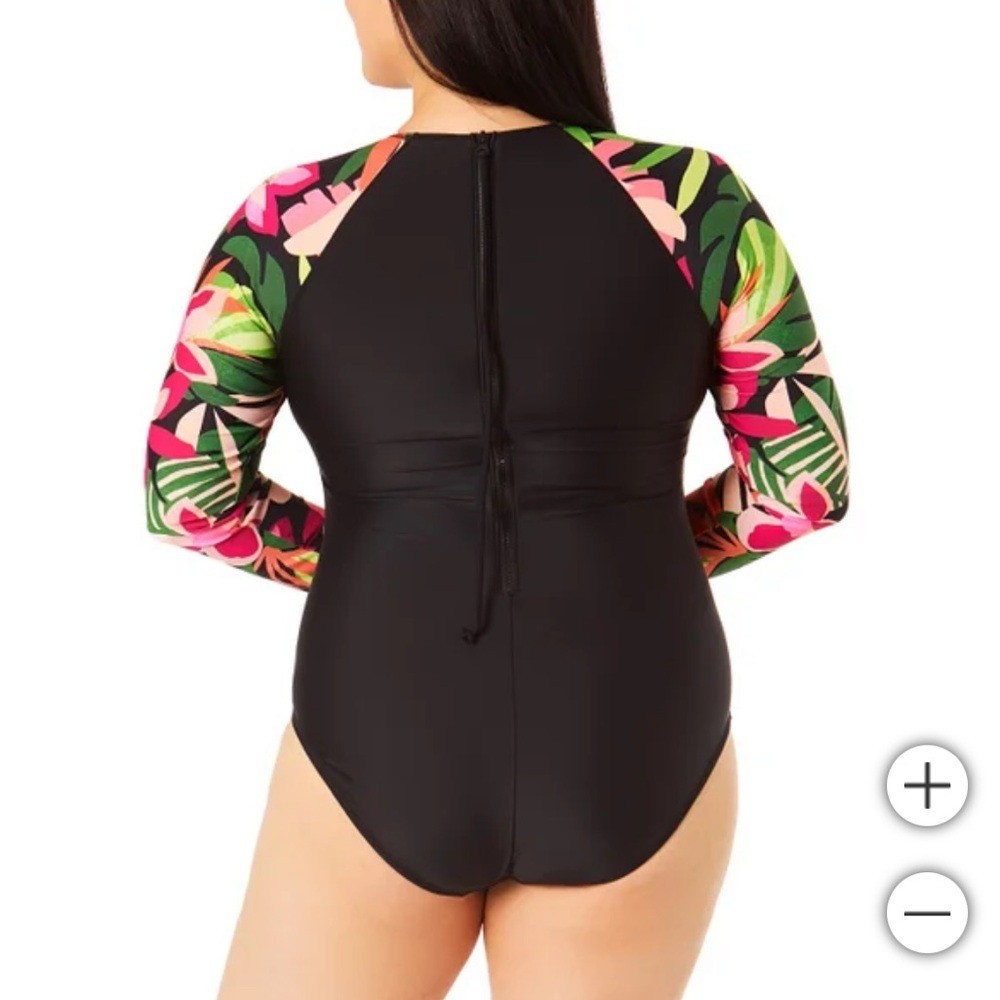 New Hurley Women’s Long Sleeve Swimsuit L