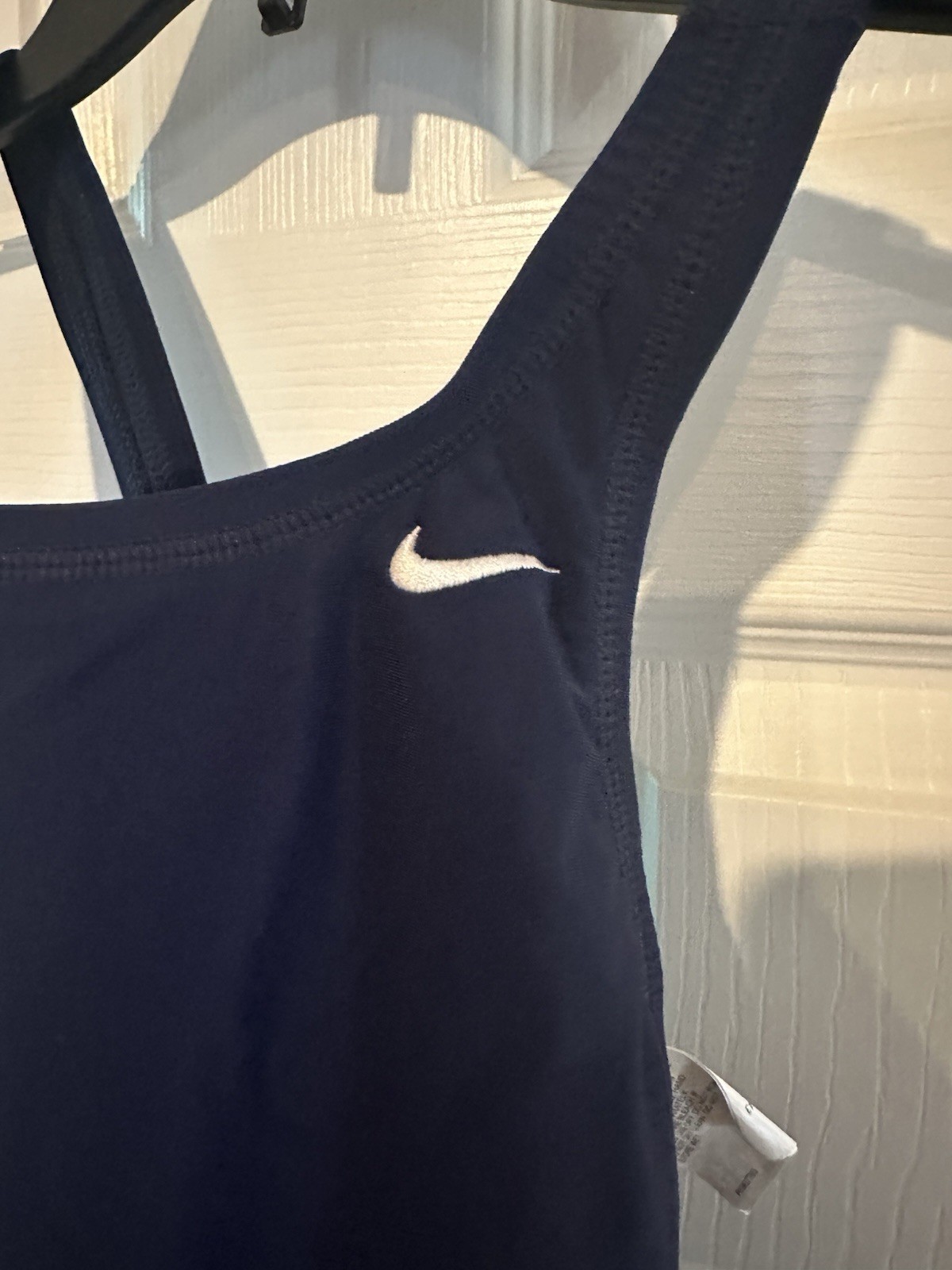 Nike Women’s HydraStrong Solid Fastback One-Piece Navy Blue Swimsuit 32/6