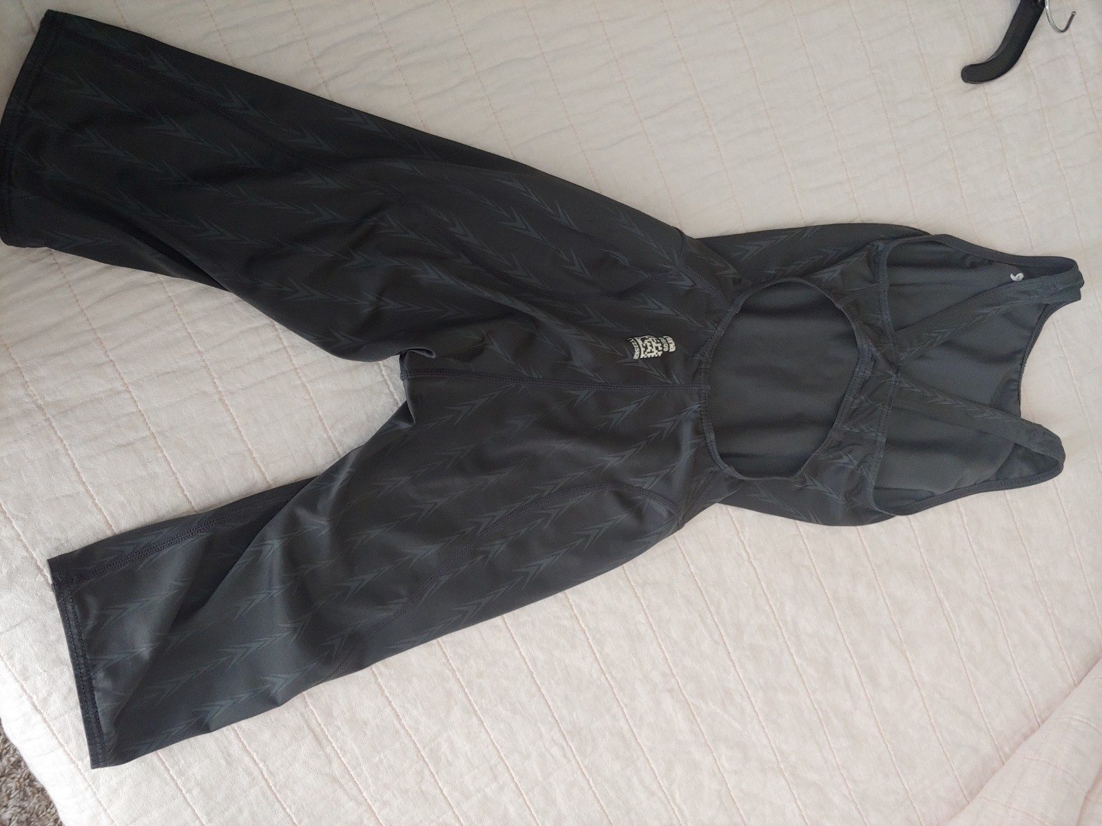TYR Women’s Fusion Open Back Kneeskin Tech Suit Swimsuit Size 28