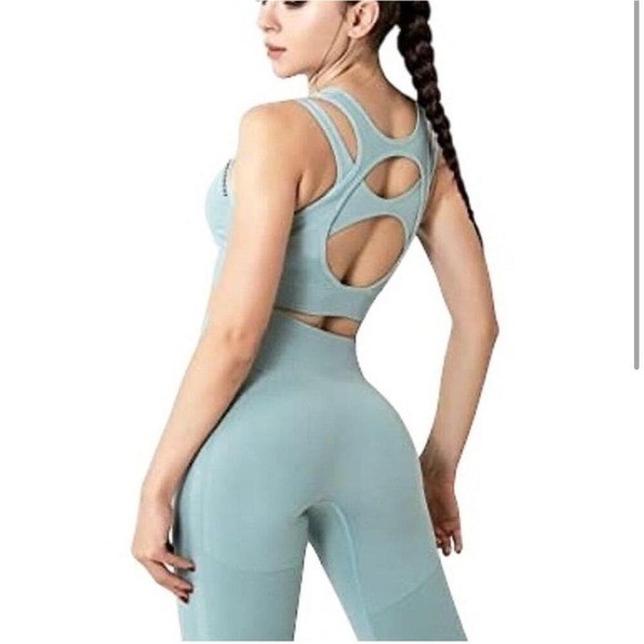 FRESOUGHT Women’s 2 Piece Seamless Workout Set Green Size M Activewear
