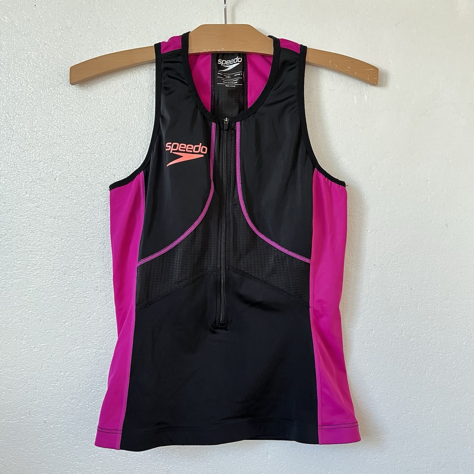 Speedo Womens L Fastskin Xenon Triathlon Sleeveless Top w/ Bra Black