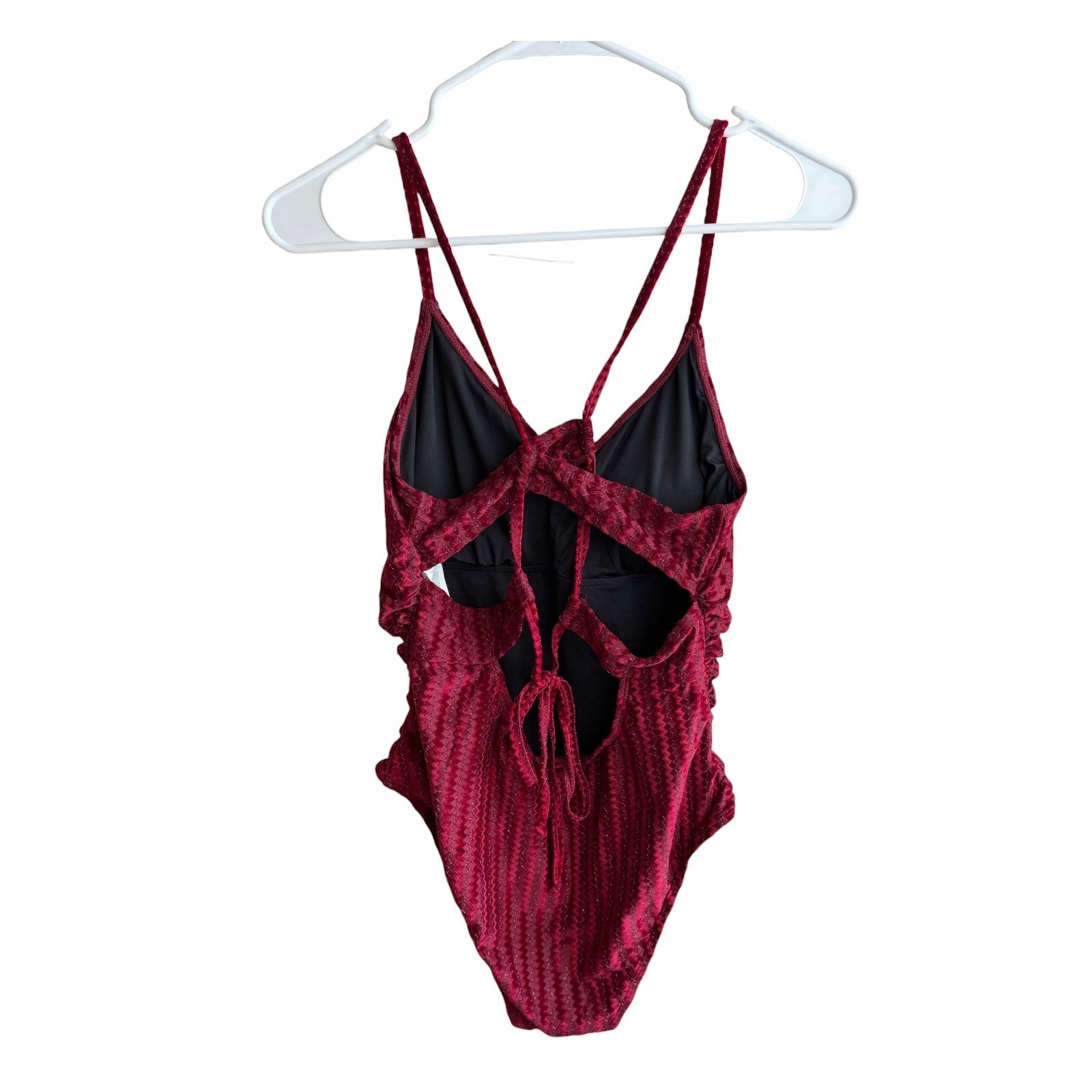 CUPSHE Women’s Red Burnout Crossback Standard Coverage One-Piece – LG – NWT