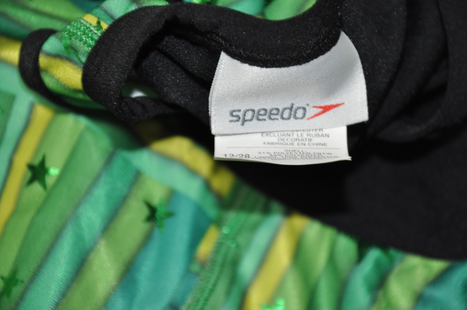 Speedo swimsuit one-piece Performance Racing Green Womens 6/ 32 Train Tech II