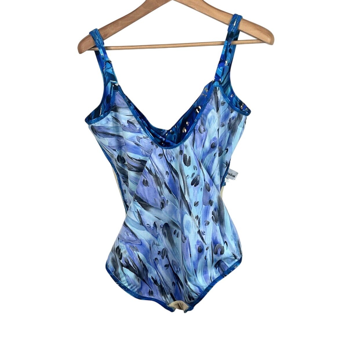 Miraclesuit Animal Magnetism Temptress Wrap One Piece Swimsuit Blue Gold Size 6?