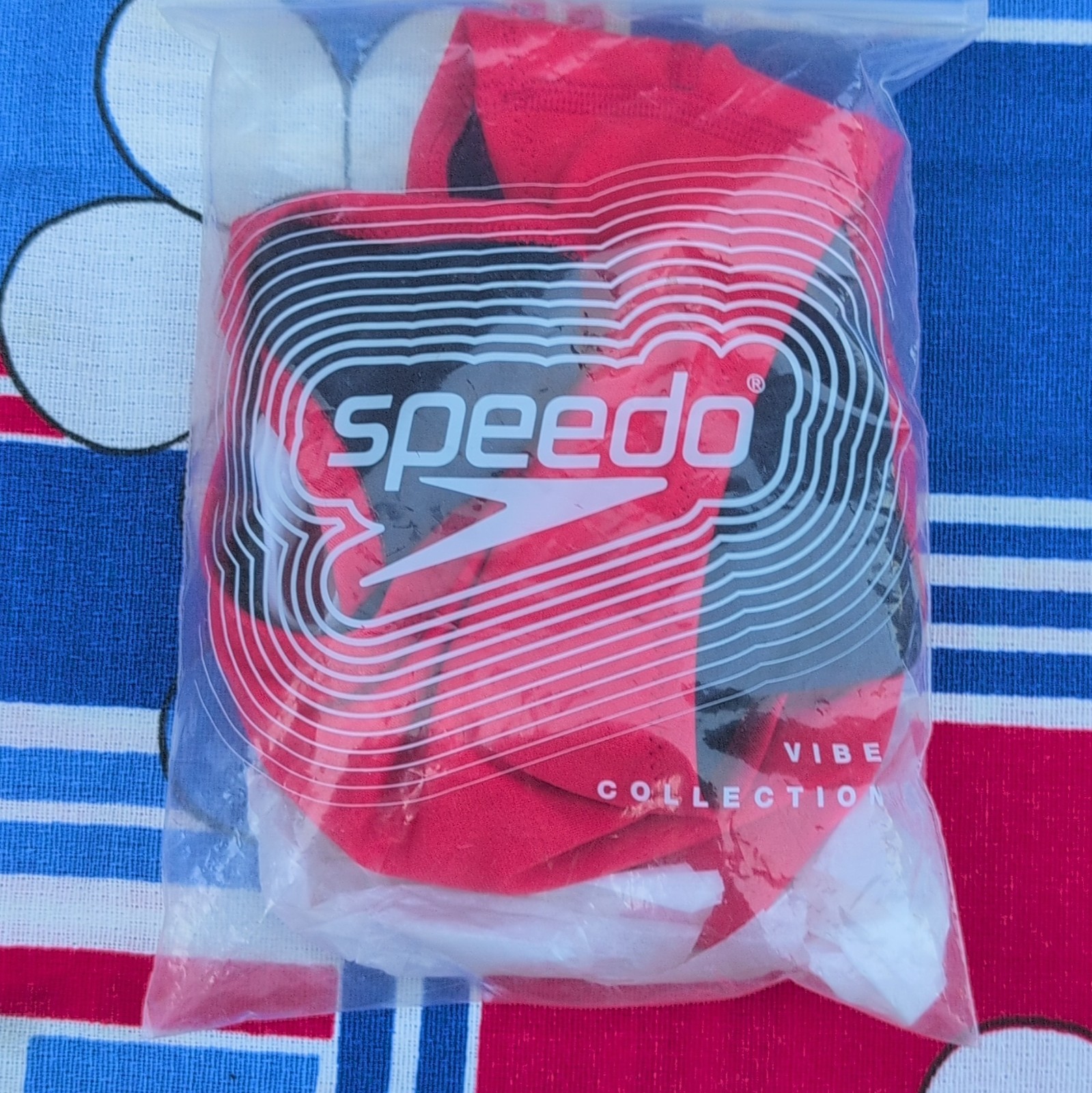 Speedo Vibe Collection Repreve Competitive One-Piece Swimsuit Size 24