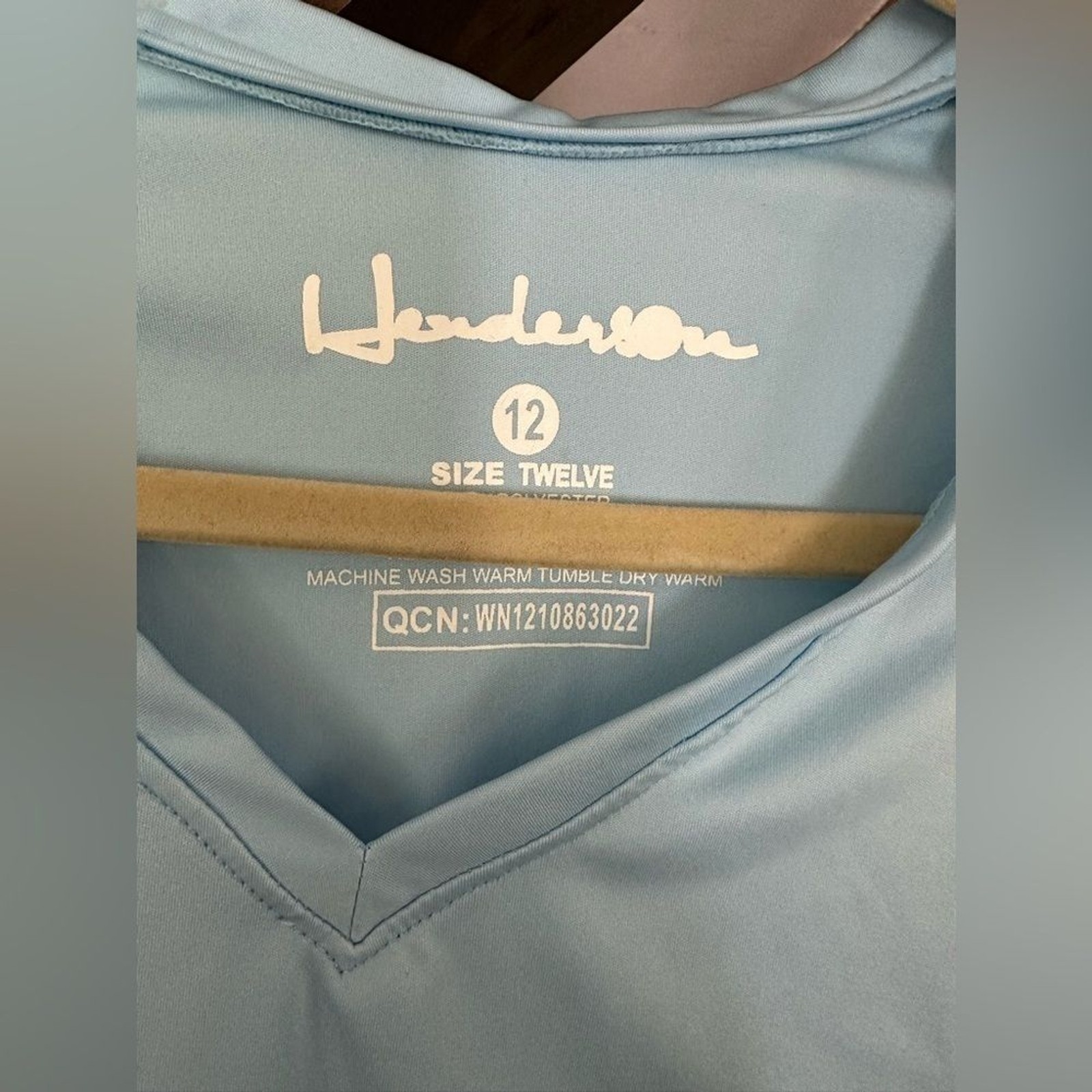 Henderson Aquatics Rash guard top Long Sleeve Sun protection Beach Vacay Sz 12
