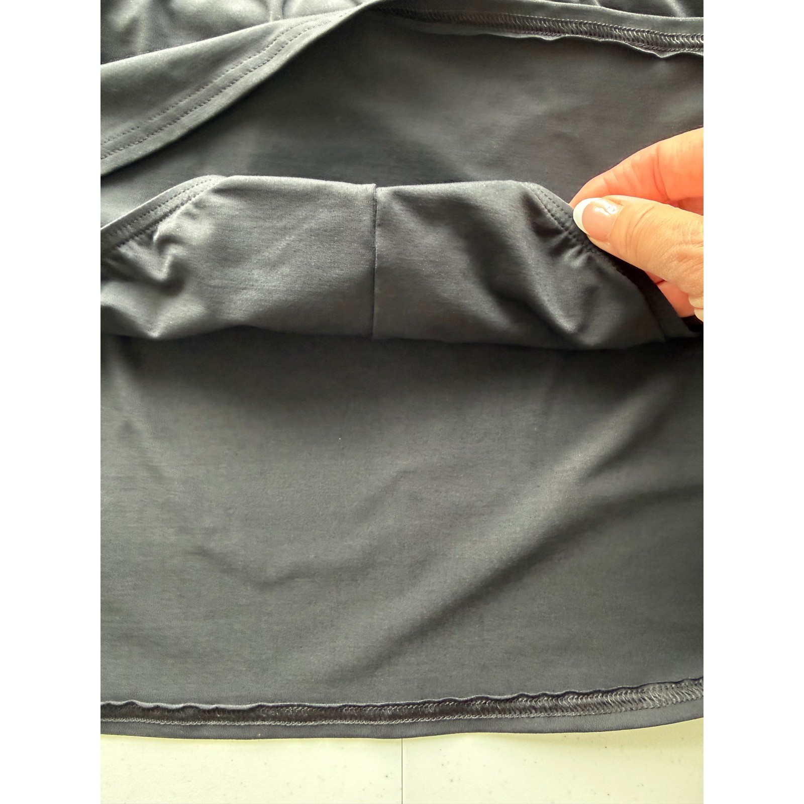 Lands’ End Black Swim Skirt Bottom M size 10 NWOT Figure Control