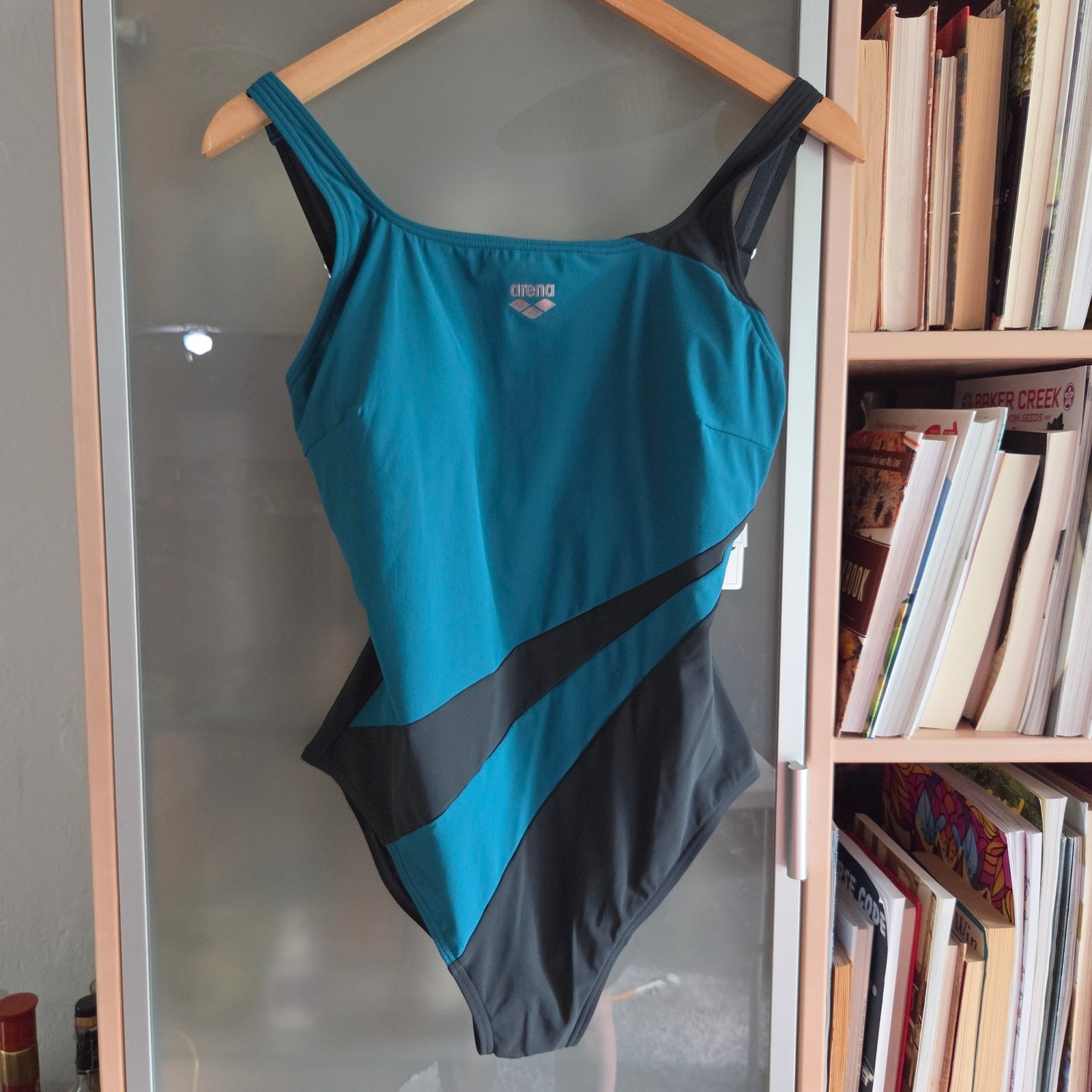 Arena Womens Teal Grey Colorblock One Piece Swimsuit Adjustable Straps 38/12 NWT