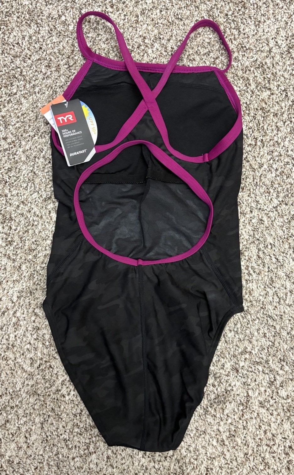 TYR Women’s Durafast One Piece Diamondfit Swimsuit Controlfit Size 8 (G11-22)