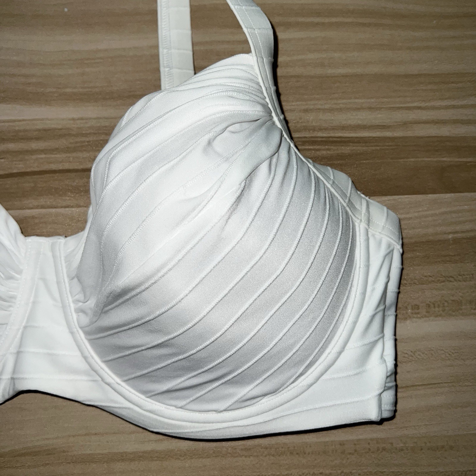 Lands’ End 16W Bikini Swim Top White Underwire Bra Lined Ruched Plus Size