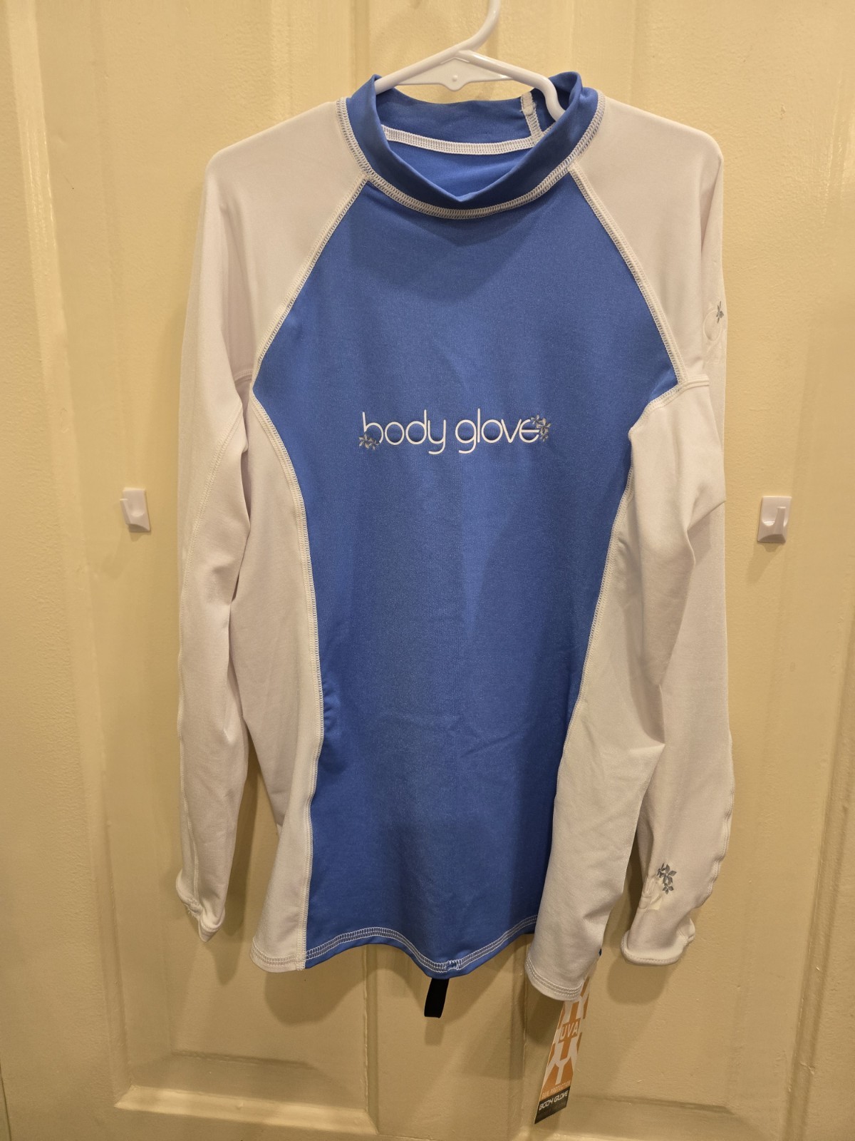 Size Medium Lot of Two Body Glove Aura Shirt UAV Sun Protection Swim Rash Guard