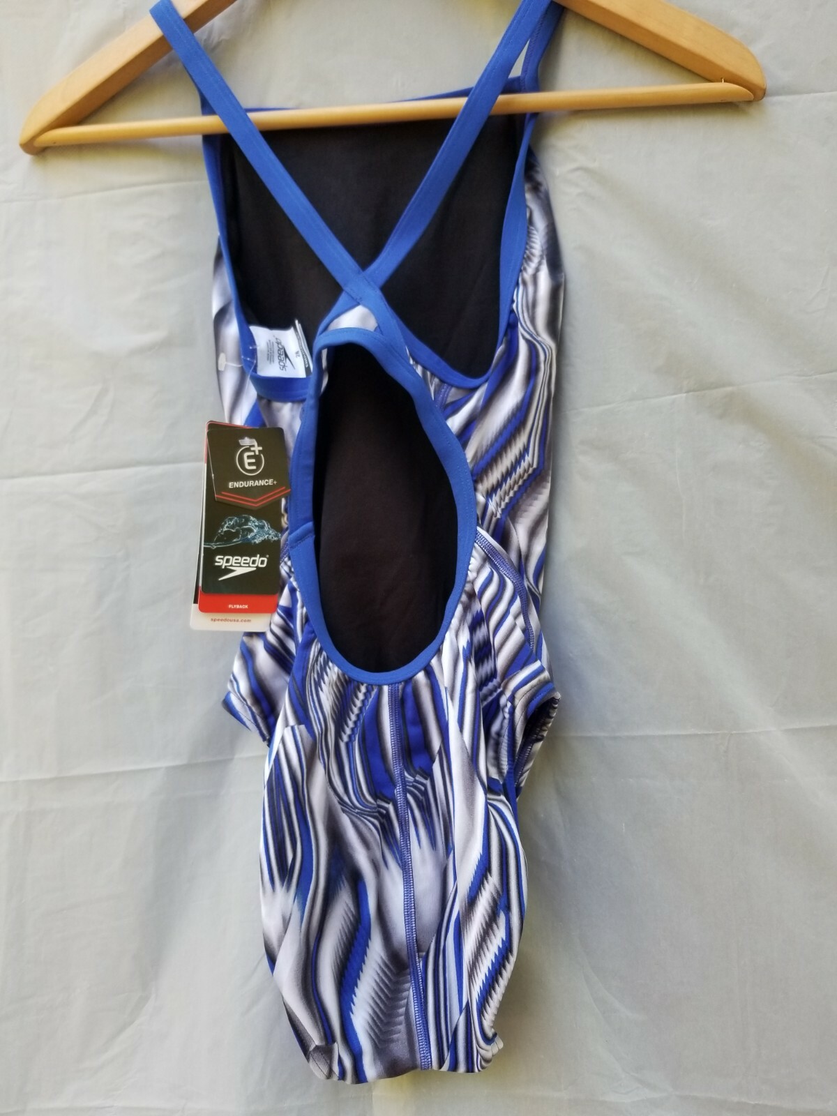 *48HR SALE* NEW SPEEDO Womens Endurance Swimsuit, Size 28, Racing Cut Flyback