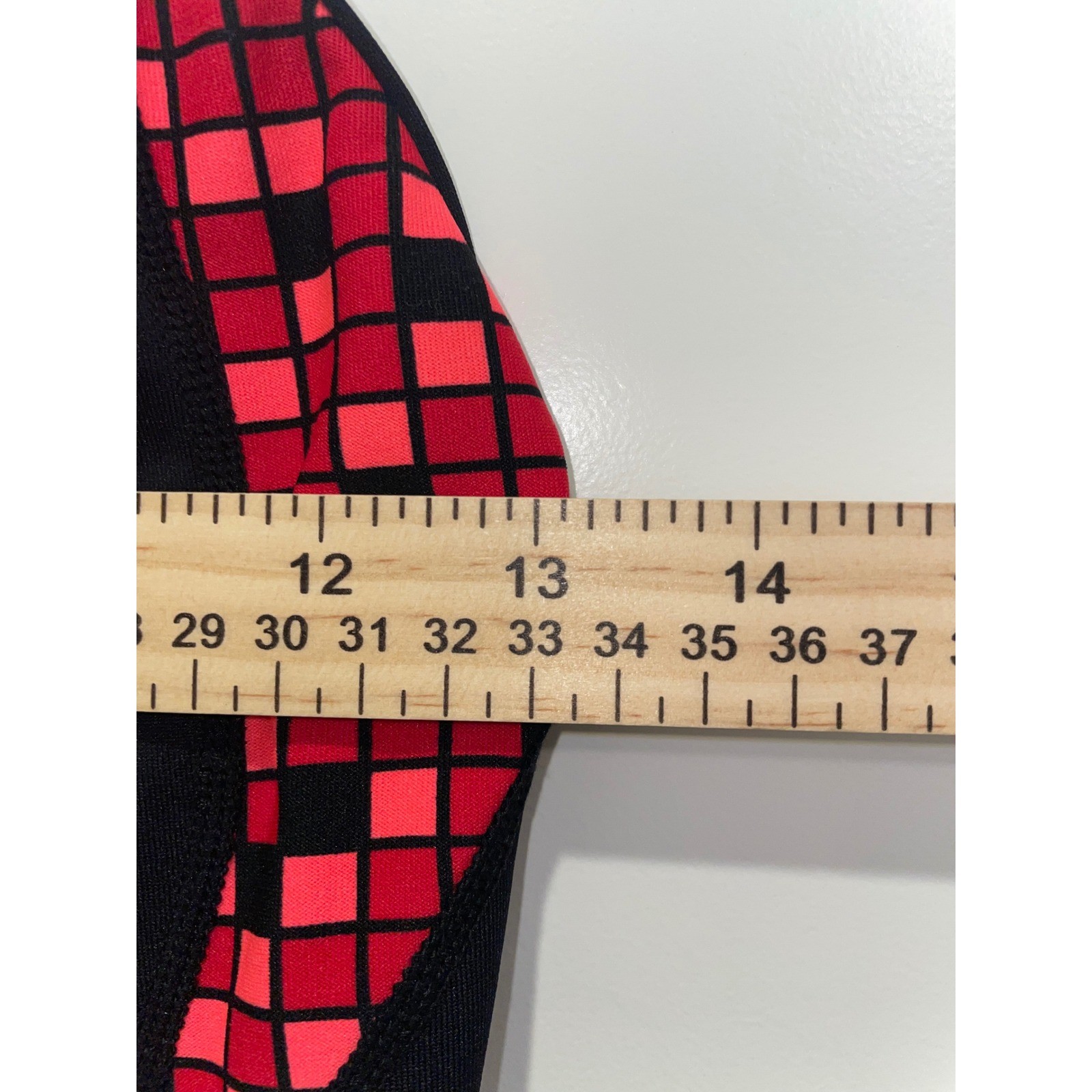 TYR Durafast Womens One Piece Swimsuit Size XL Black Red Mosaic Crossback Swim