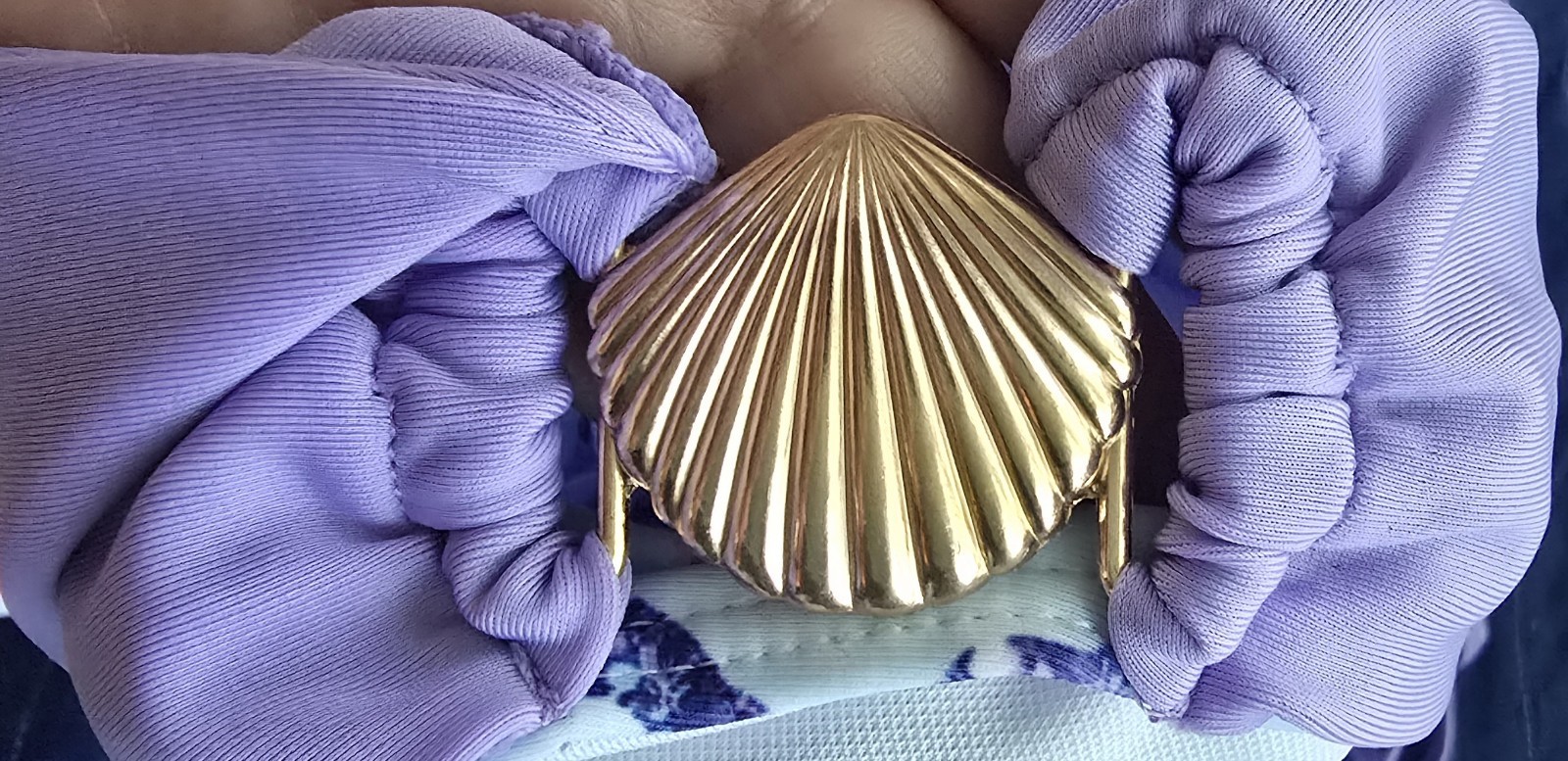 Beautiful Mermaid Bakini In Size XL NEVER WORN, GOLD METAL SHELL WITH PURPLE