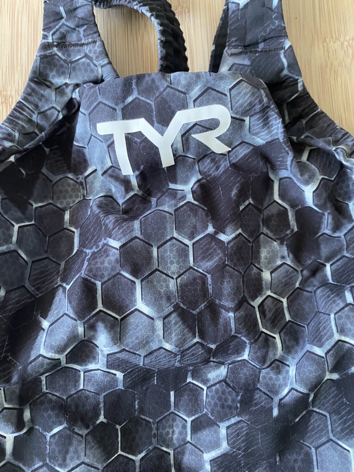 Womens TYR Avictor Venom (closed back) tech suit Size 26 black gray