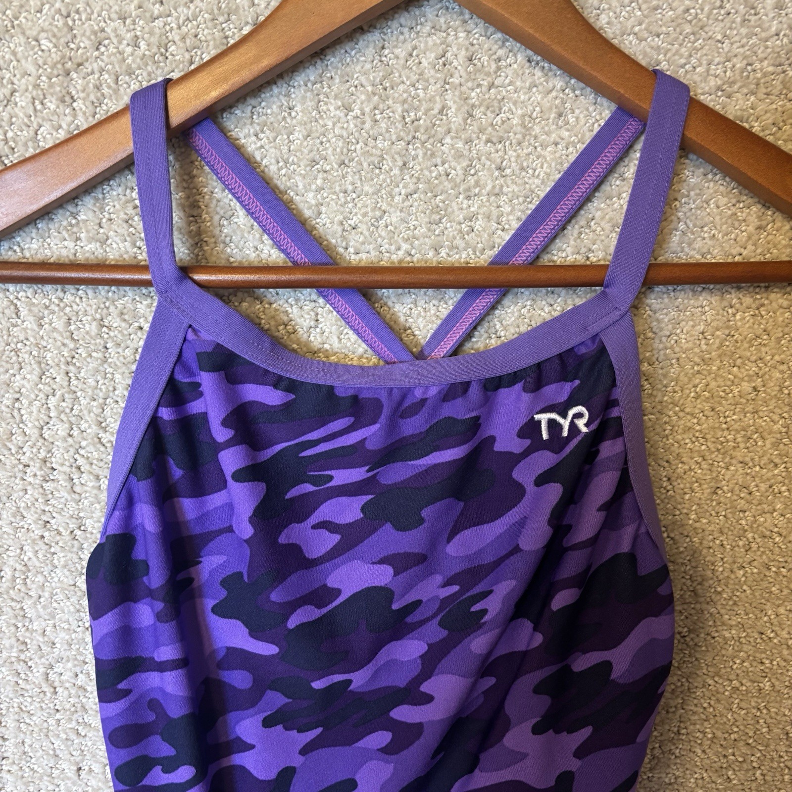 TYR Durafast Elite Fizzy Diamondfit Purple Size 30 Racing Swimsuit Dura Fast