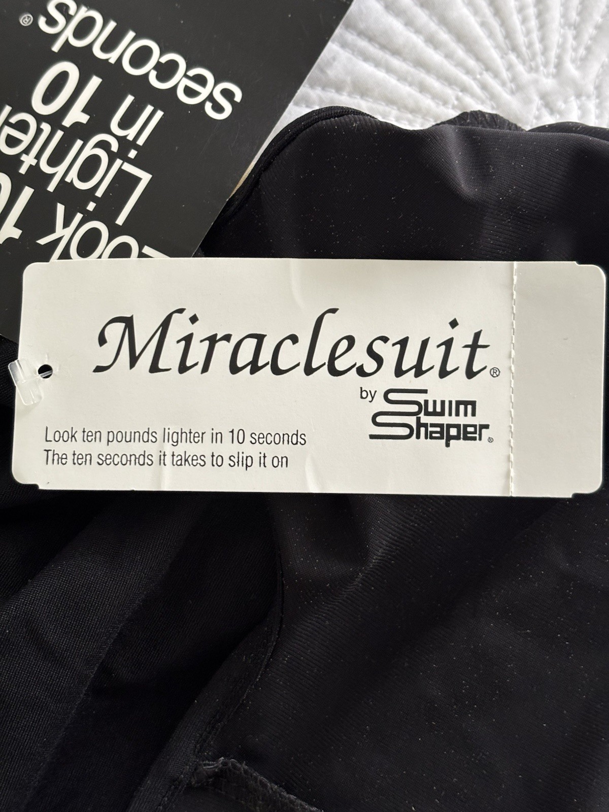 NEW!Women’s 18W MIRACLESUIT Bathing Suit by Swim Shaper Black/Aqua/White Has Tag