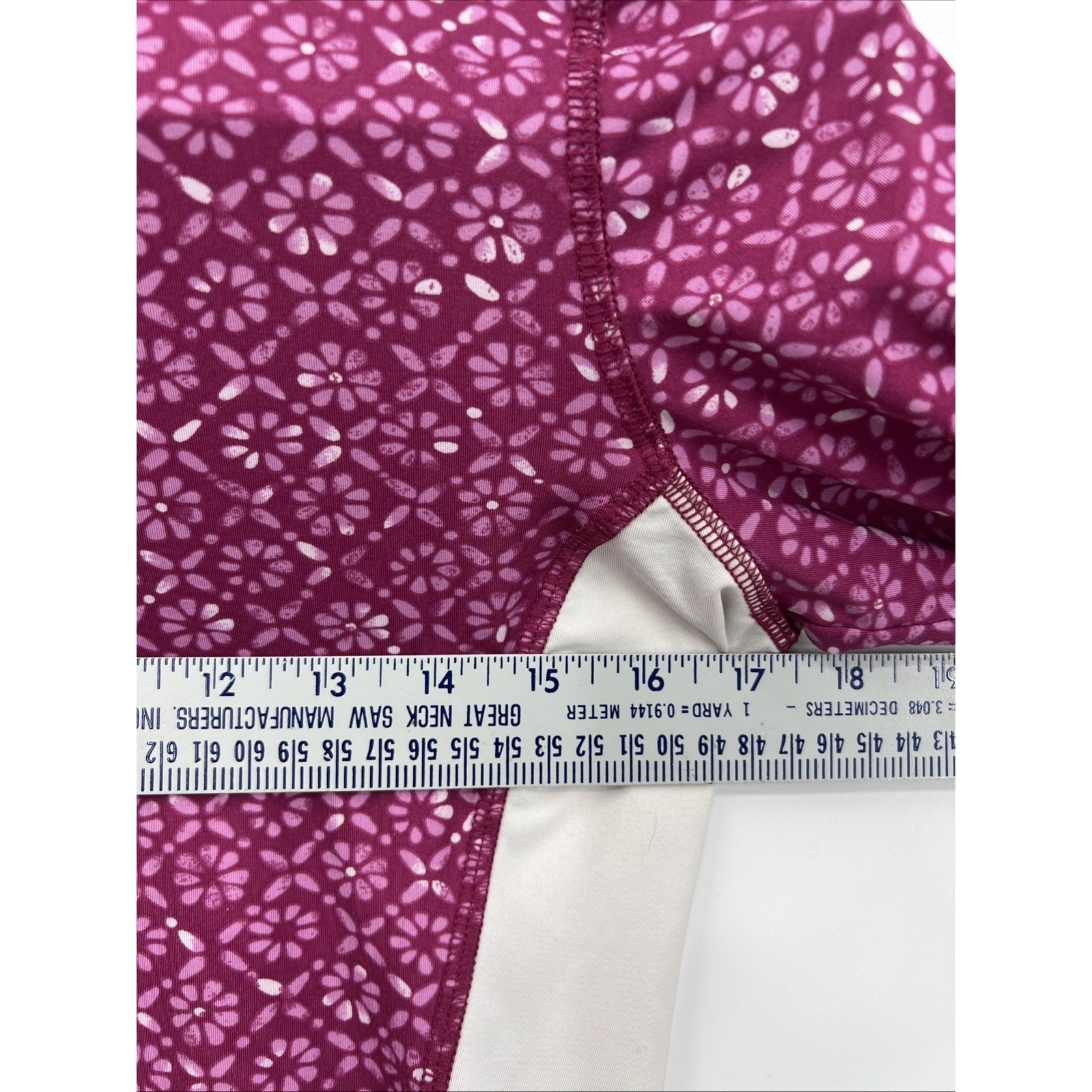 Eddie Bauer Long Sleeve Amphib Rashguard Swim Top Berry Pink Floral White Small