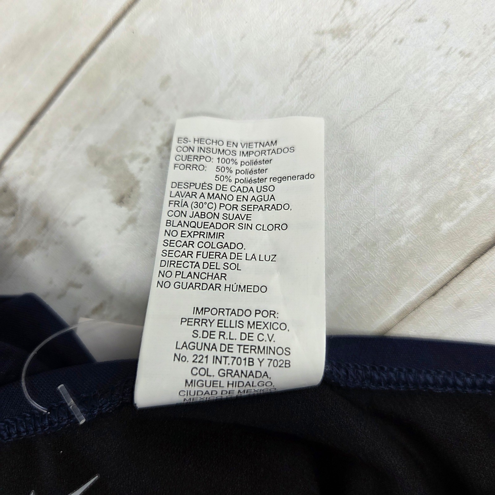 Nike Swimsuit Women 28 Navy Blue HydraStrong Fastback One Piece NESSA001-440