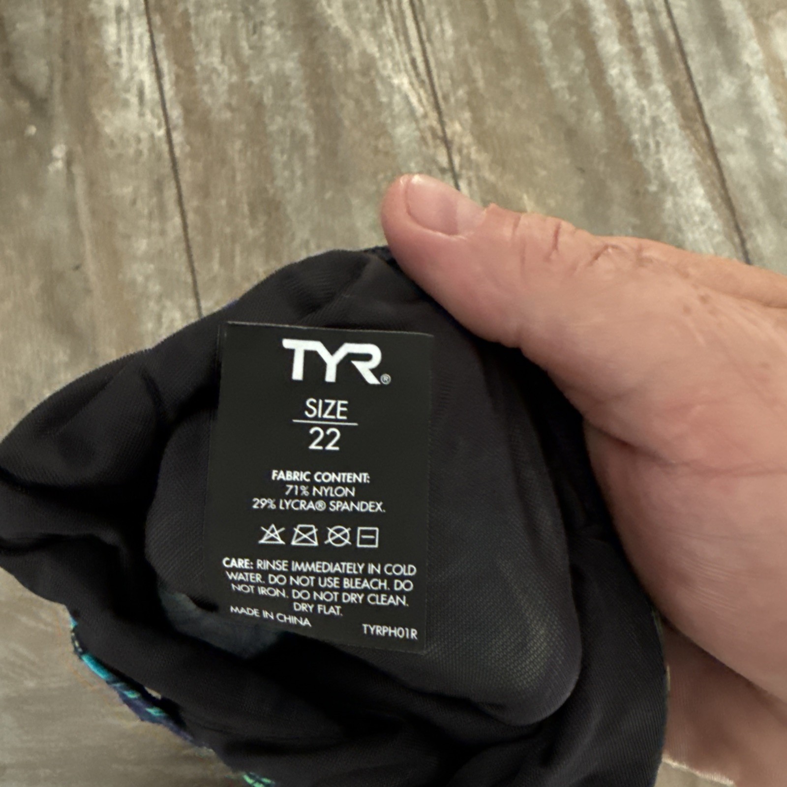 Tyr Thresher 22 Blue-Green Girls tech suit