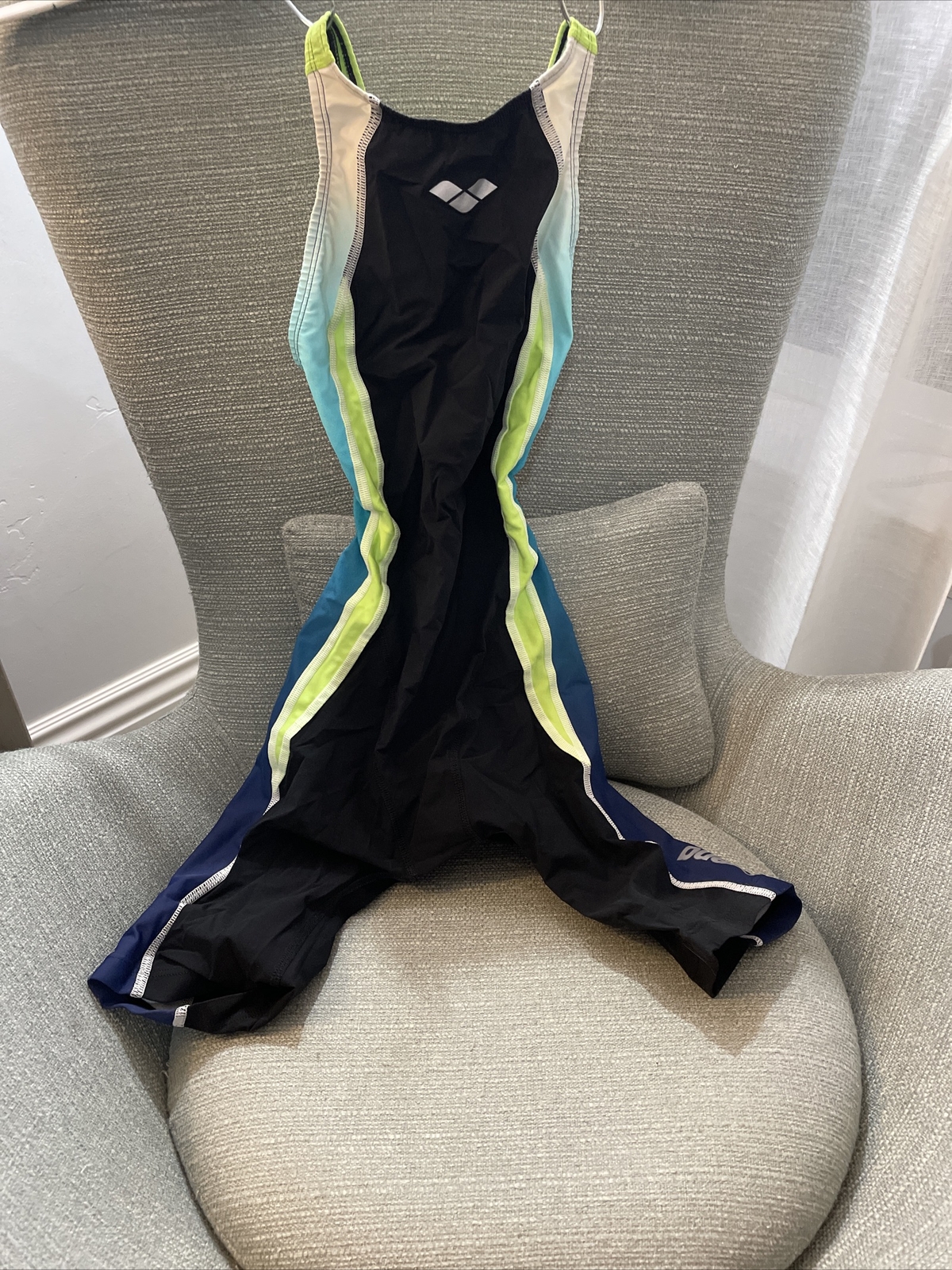 Arena Japan FAR-0532WJ R140 Kneeskin, Black/Blue/Green