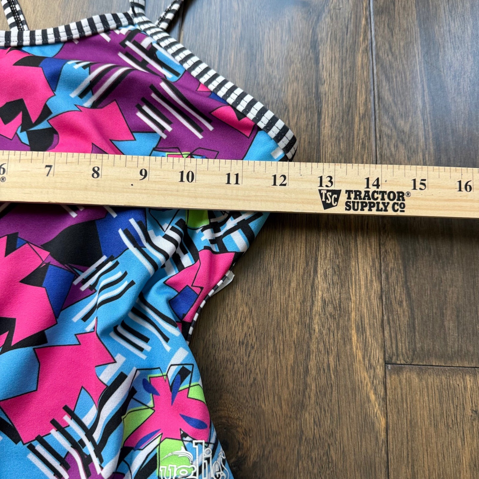 Dolfin Uglies One Piece Swimsuit Womens 32 Multicolor Excellent Geometric Print