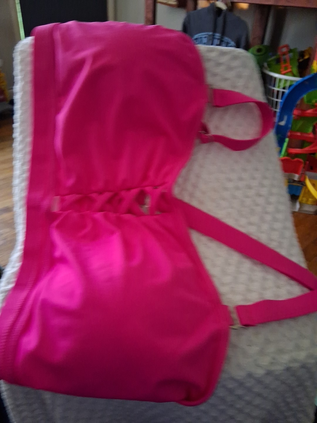 Womens Size 24 New Bathing Suit Top Adjustable Paddinh