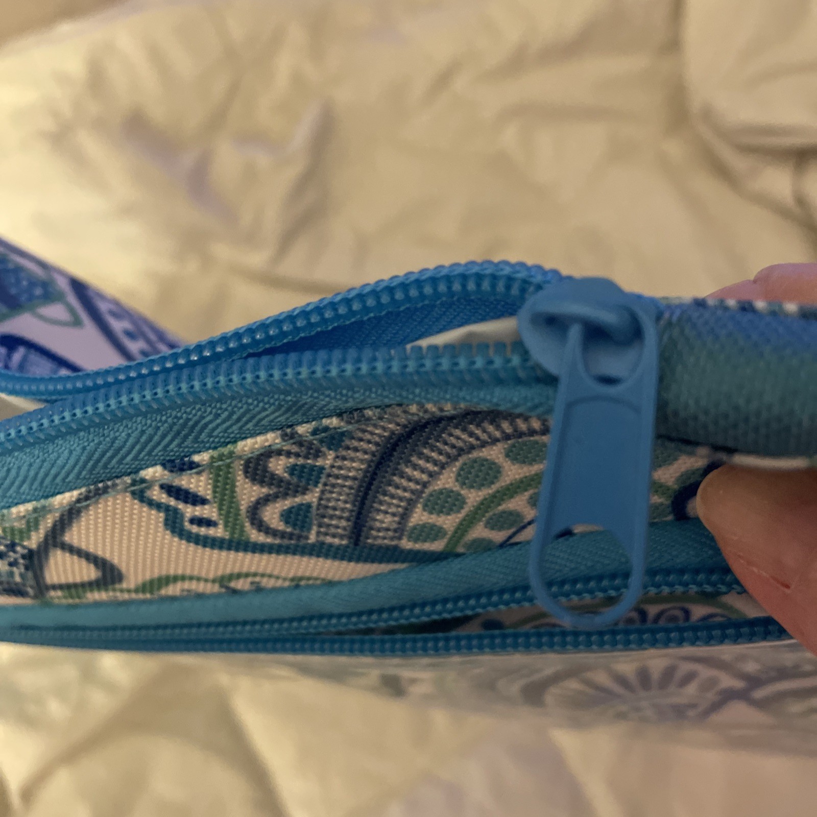 Sun & Sky Bathing Suit Utility Bag Blue Pool Beach Wet Dry Bag Zippered Carry