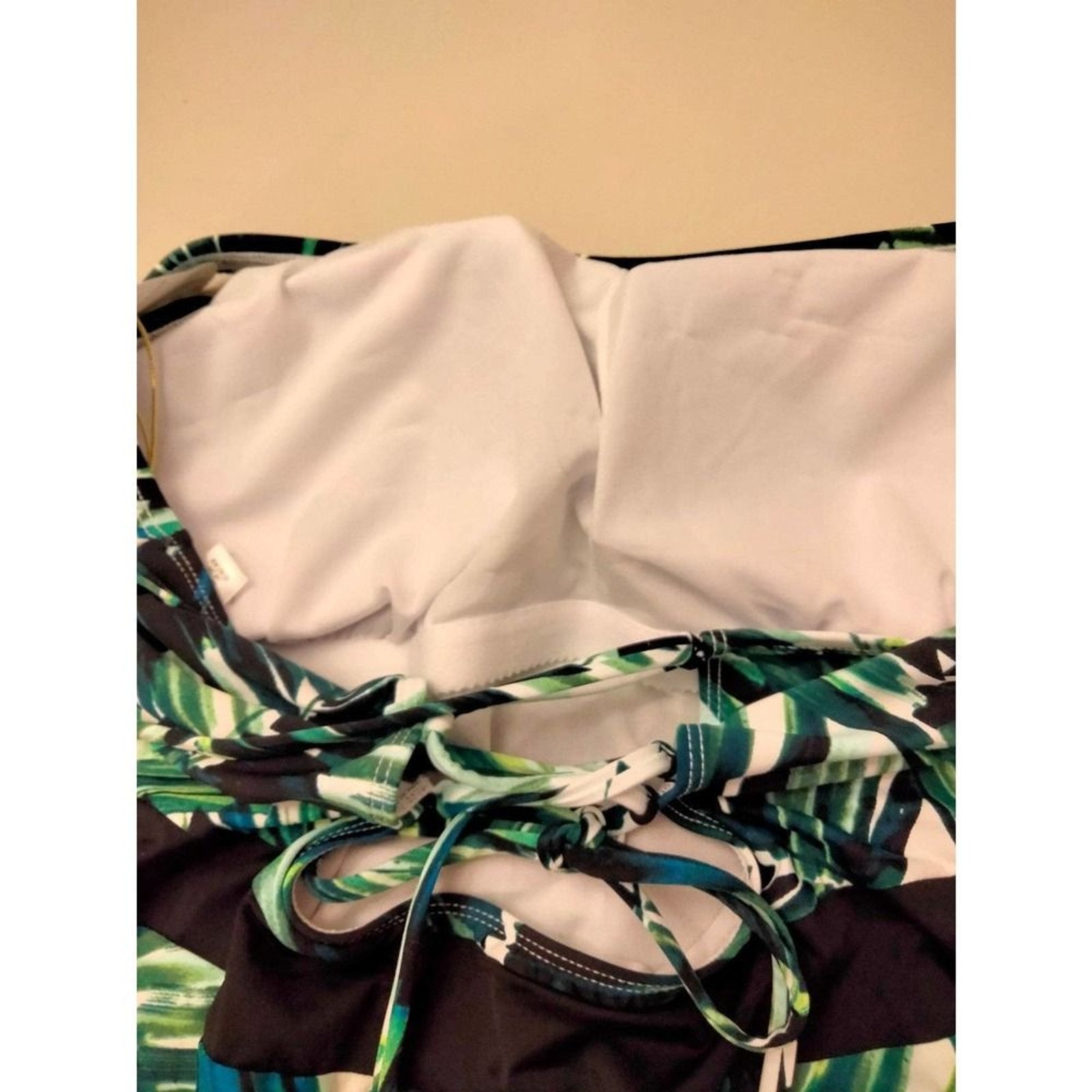 One Piece tropical leaf design Swimsuit women XL