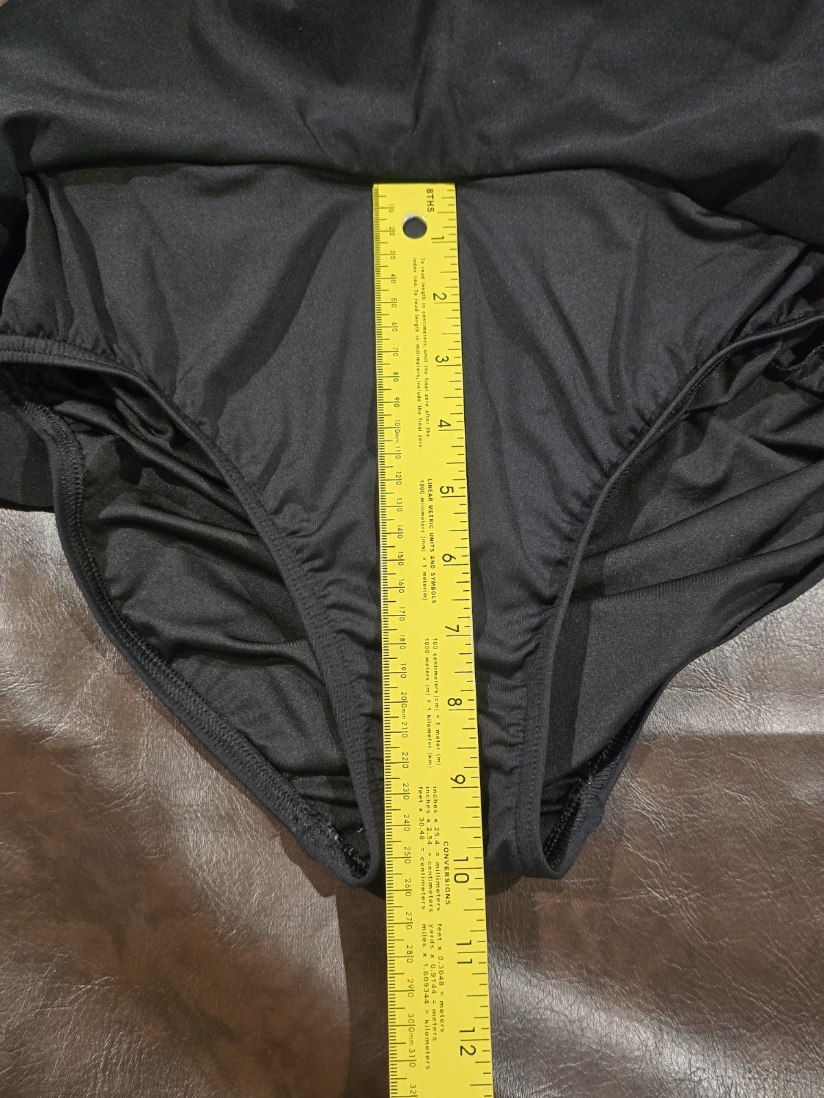 Lands’ End Women’s Sculpting Suit Ruffle Bandeau One Piece Swimsuit Sz 10 Black