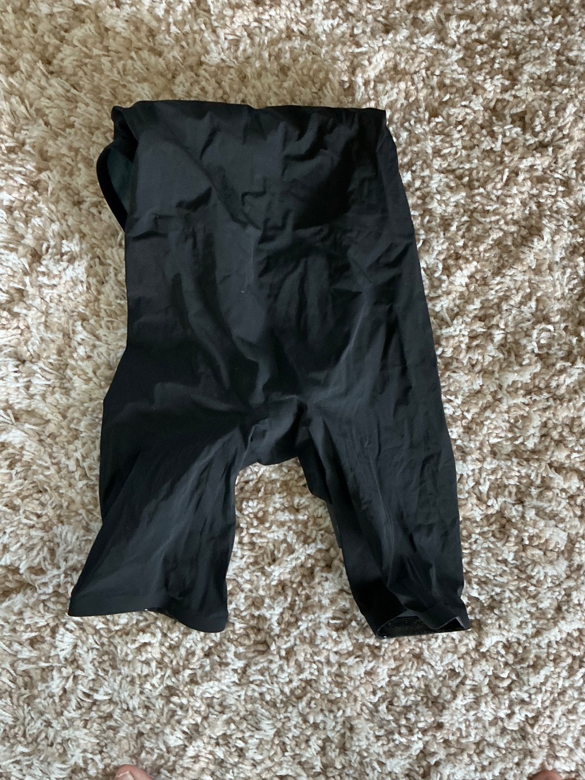 NEW Arena women’s Powerskin Carbon Air2 – Open Back – Size 24 Black/Gold NWT