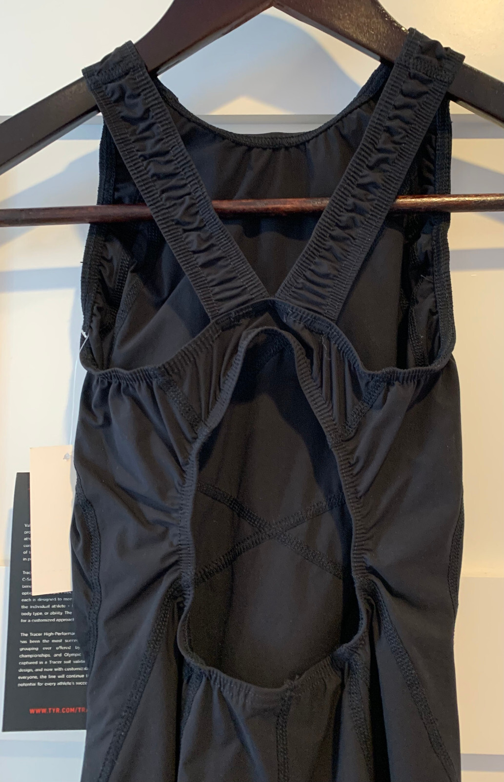 TYR Women’s Black 26L Tracer Light Aeroback Swimsuit Full Body USA Made New