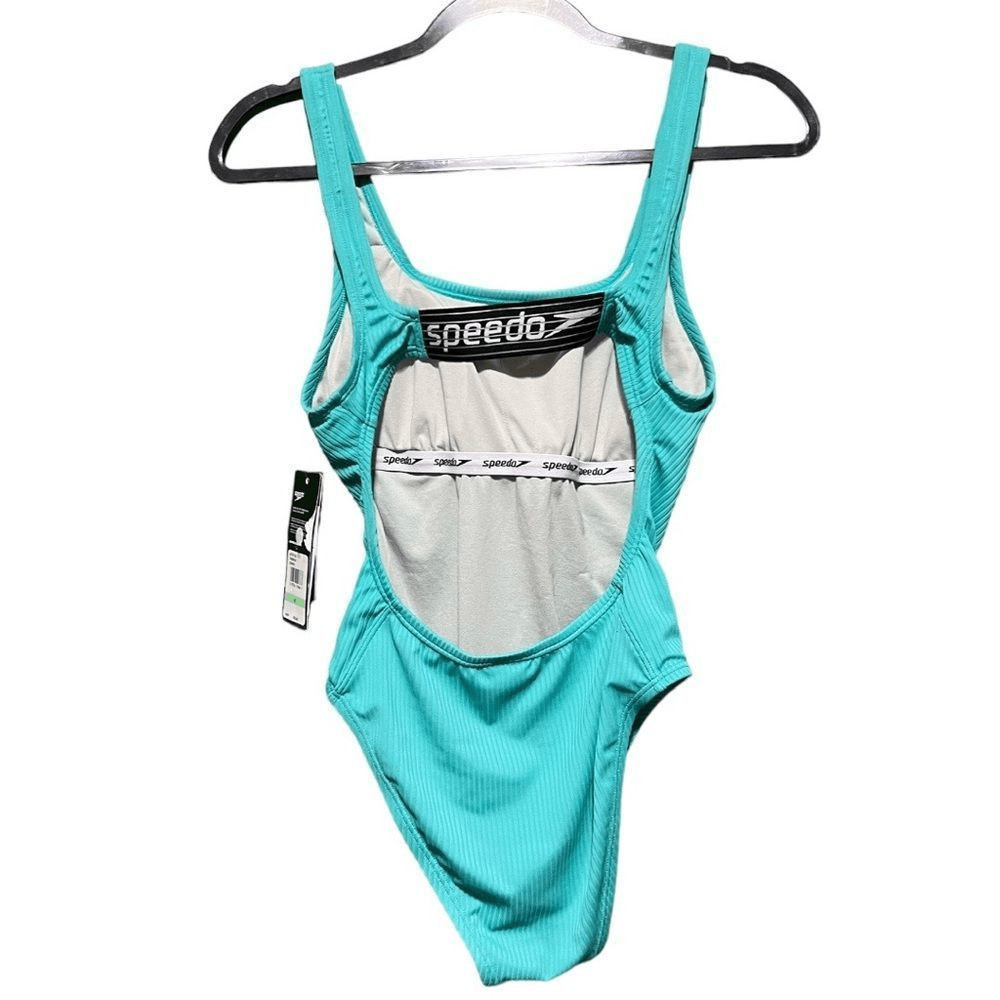 NWT Speedo Women’s 8 Rib Logo One Piece Swimsuit Ceramic Blue Size 8