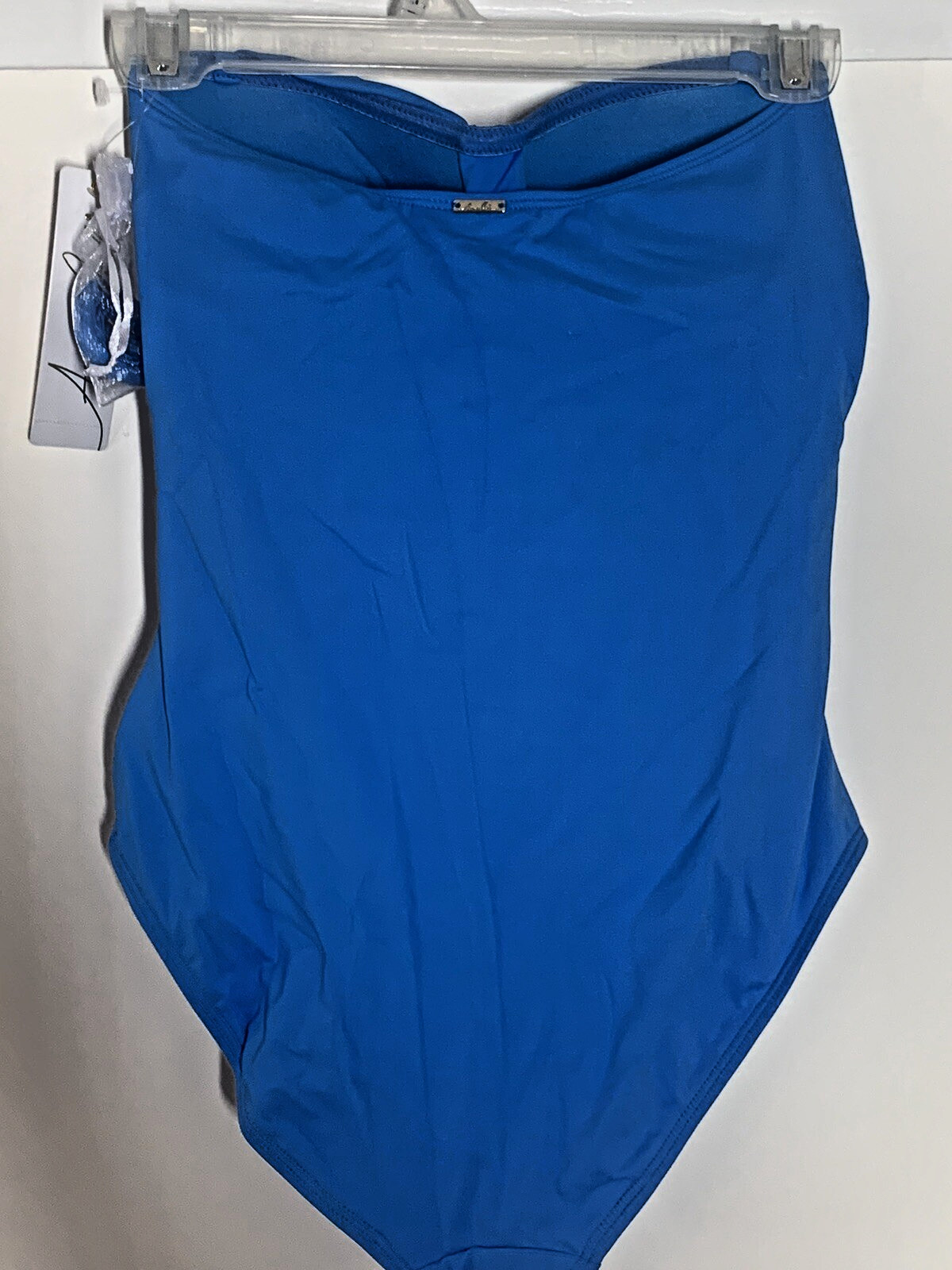 Women’s Swimsuit Sz 6 Anne Cole Blue Twist Front Bandeau 1 Piece. MSRP $88 D009