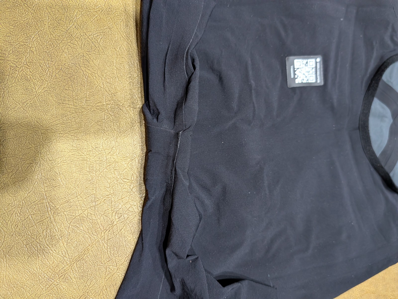 TYR Venzo Phantom Black Open Back Knees in Tech Suit Swimsuit Size 25