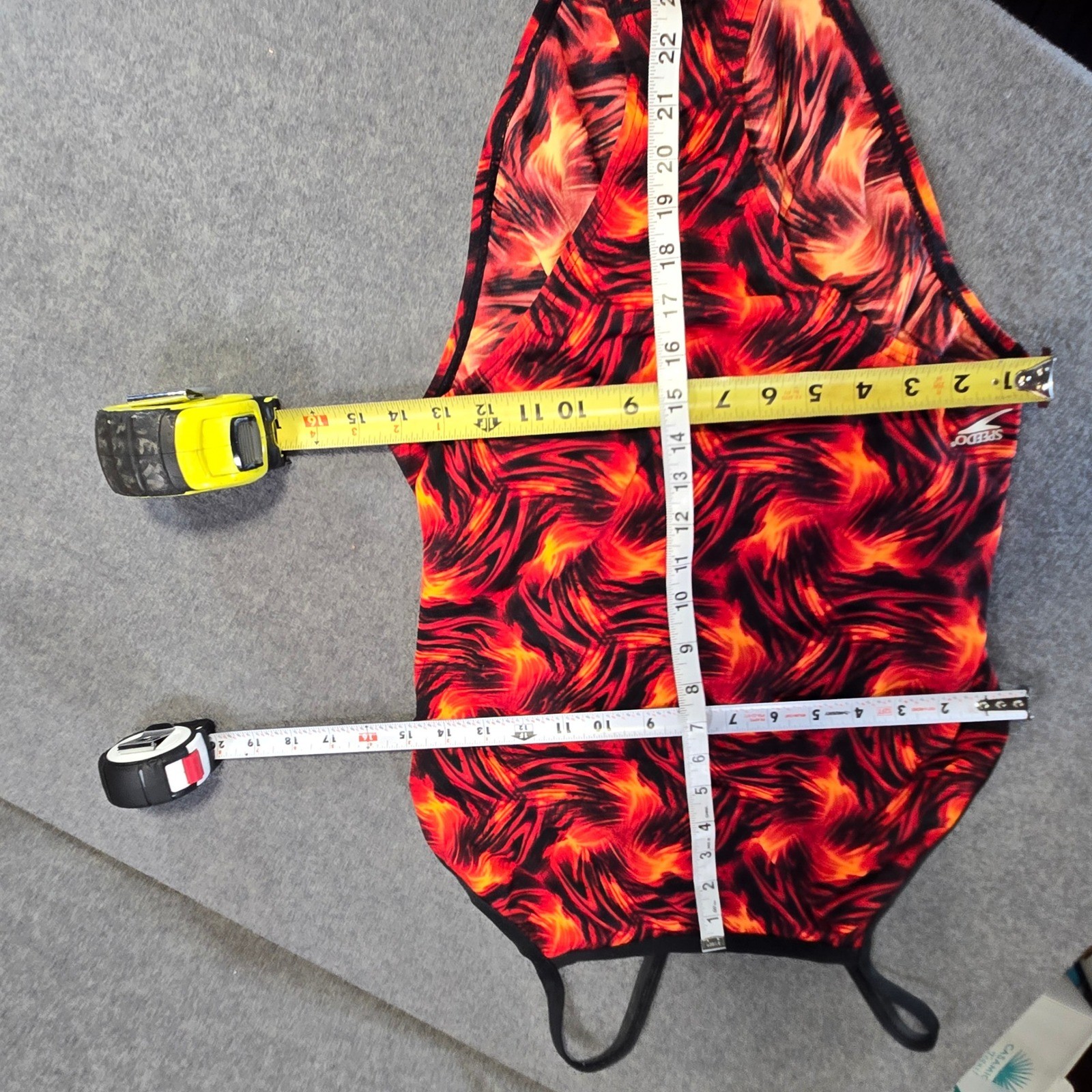 Speedo Womens Red Orange Flame Print One Piece Swimsuit Crossback Size 10/36