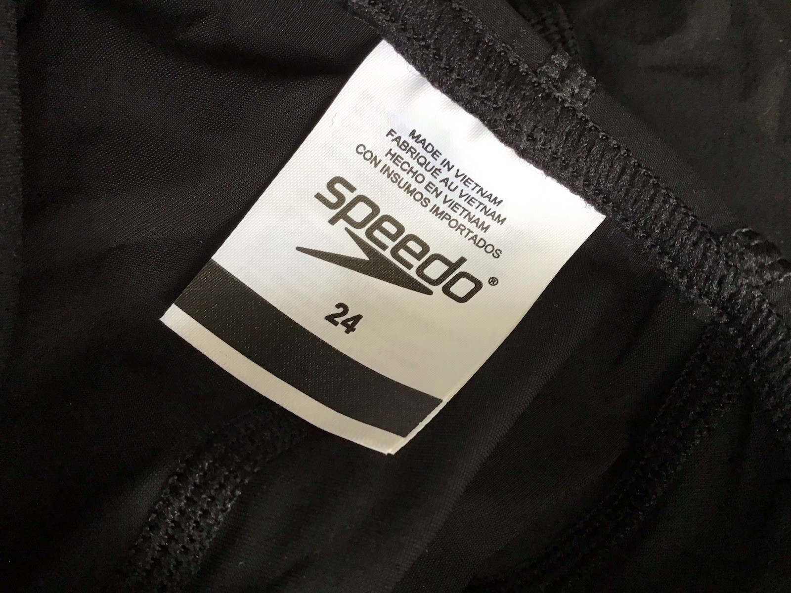 New Speedo Size 24 LZR Racer Pro 2.0 Open Back Kneeskin Swimsuit Black (C27-18)