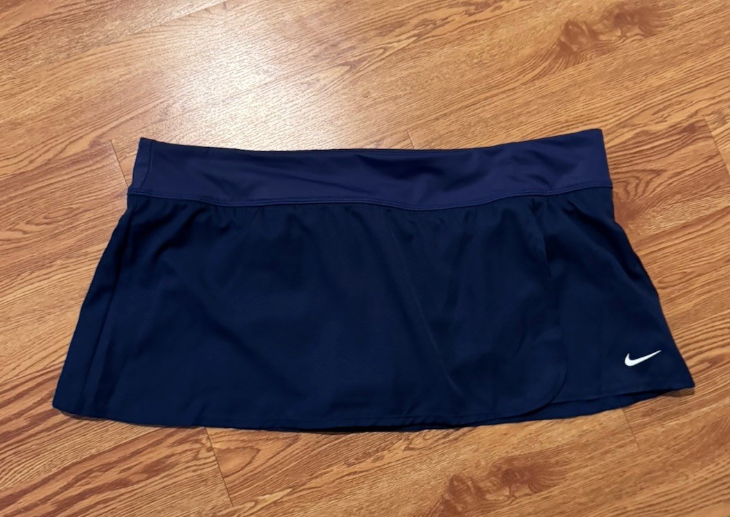 Nike Women’s Solid Element Swim Board Skirt Blue Size XXL Modest Beach New