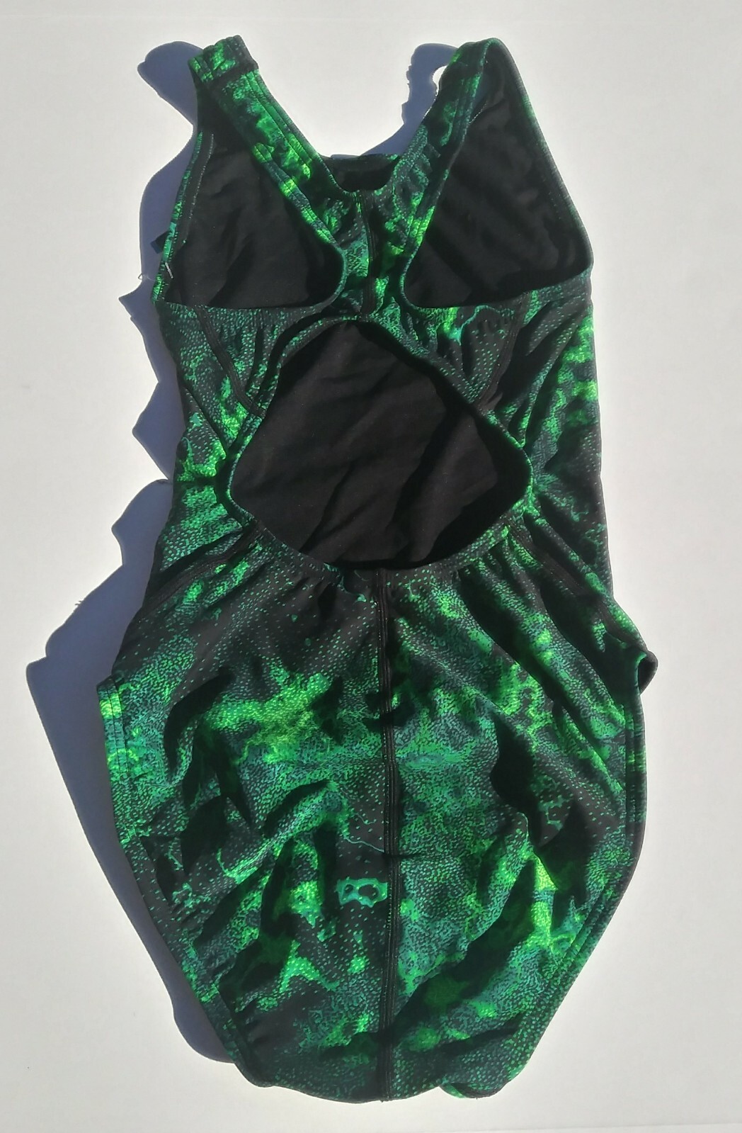 TYR Diploria Maxfit Women’s 30(XS) 1Pc Athletic Swimsuit Green Black Racerback