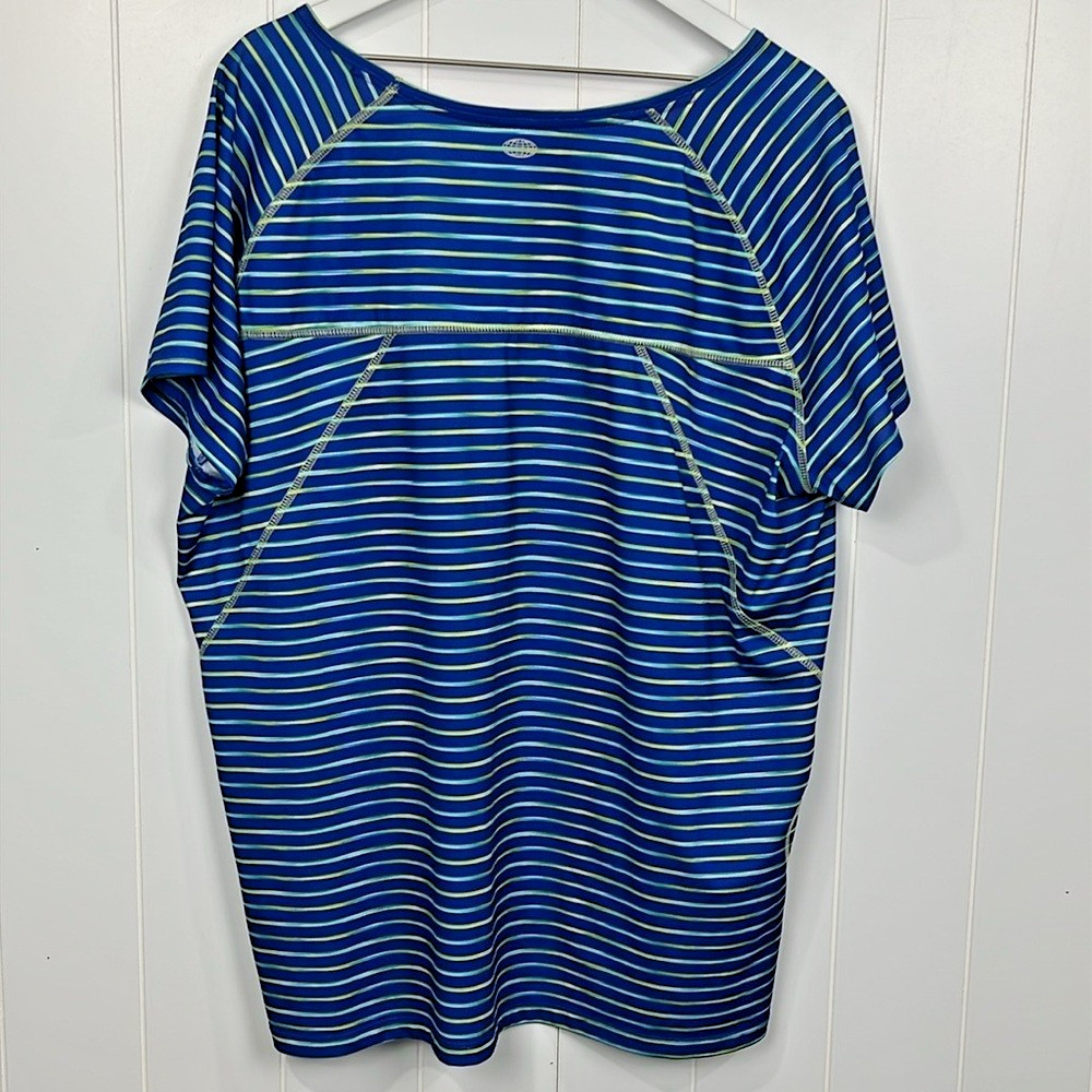 Reel Legends Womens Rash Guard 2X Blue Lime Stripes Stretch Zip Pocket 100% Poly