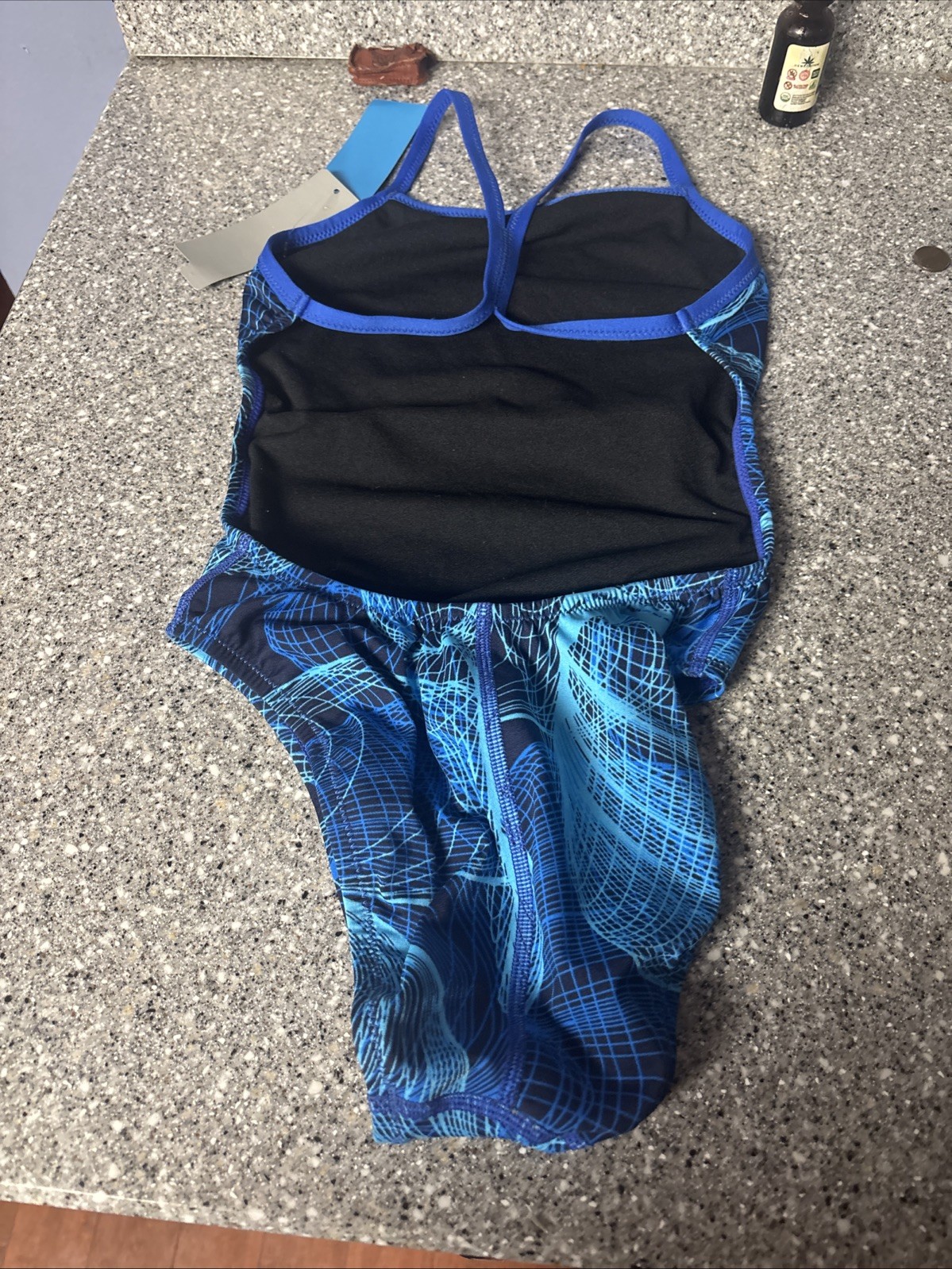 Girls/Women’s Swimming One Piece Swimsuits.. sz 26 nwt endurance/3 sz 28 Euc/lot