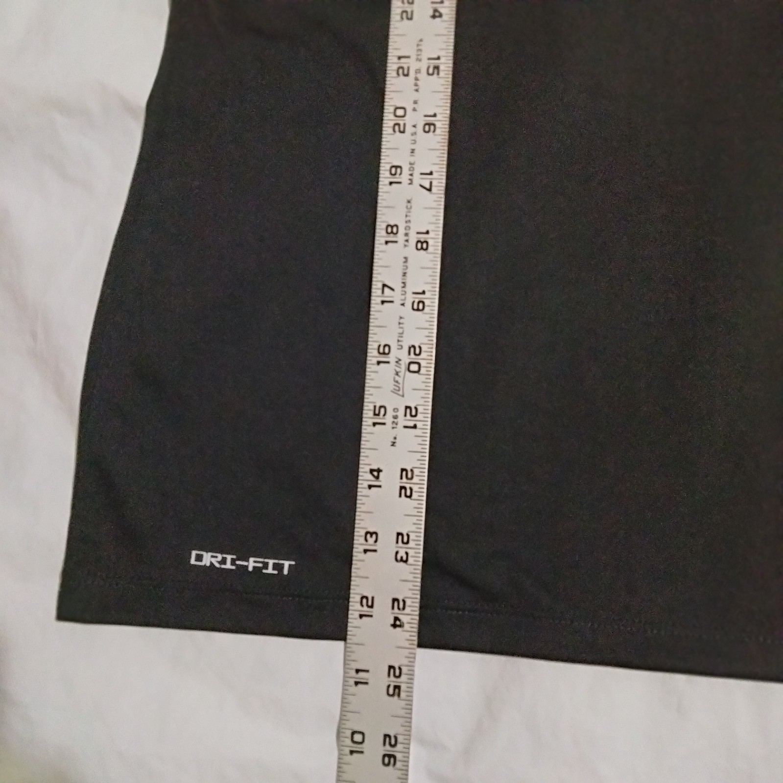 Nike Women’s Essential Hydro Short Sleeve Swim Shirt NESSD350-001 Black Size M