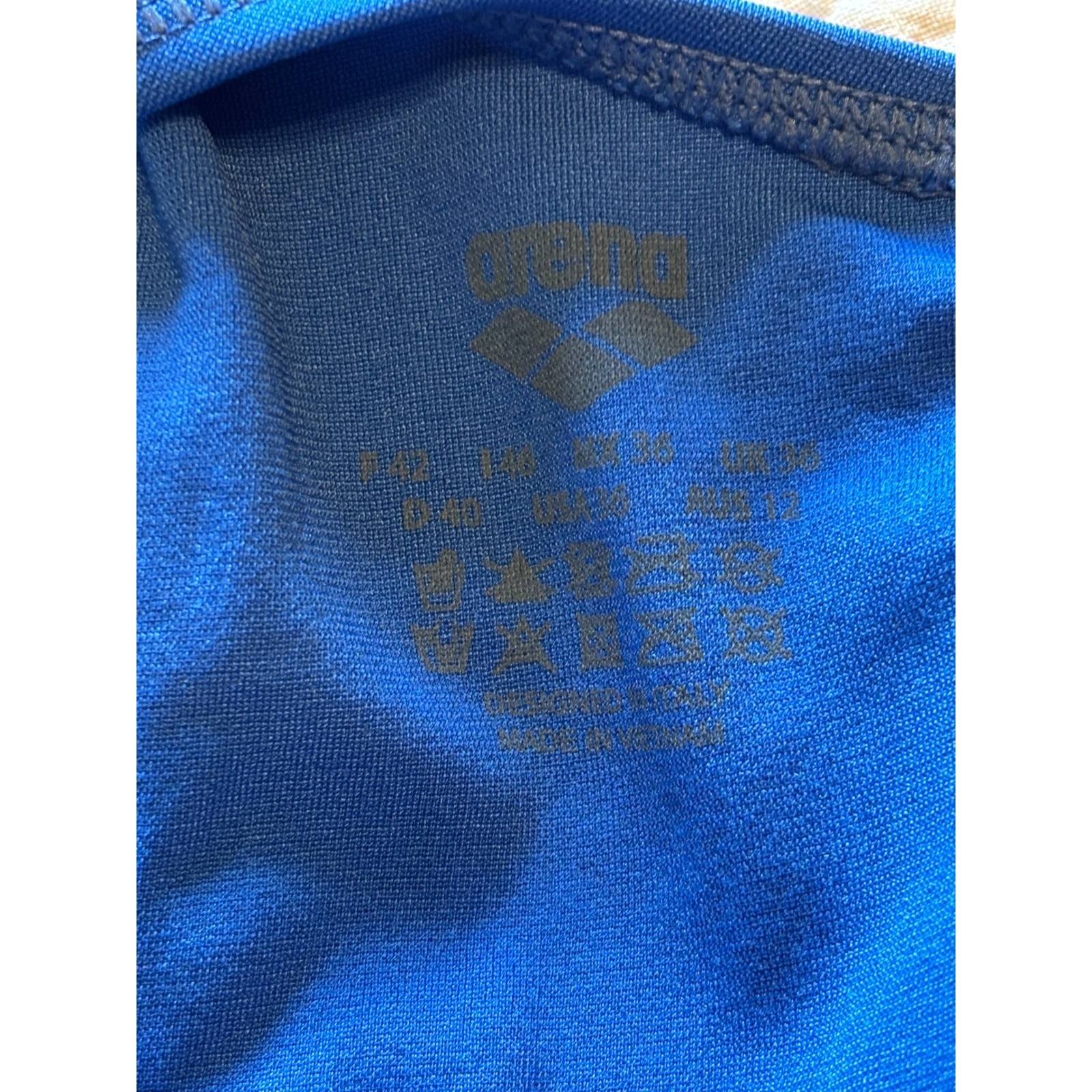 Arena Womens High Neck One Piece Swimsuit Blue Back Zip Training Swim Size 36