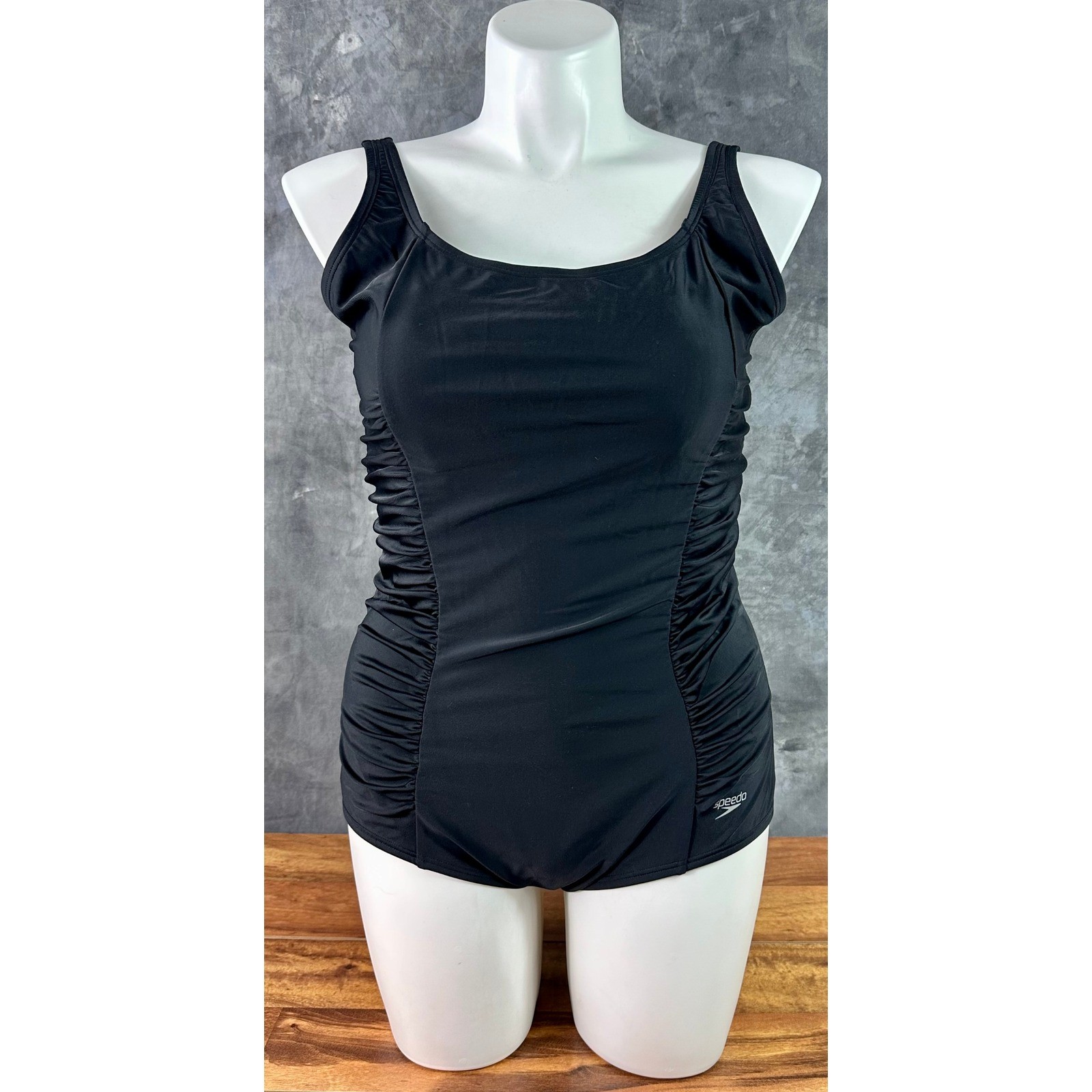 Speedo Women’s Style # 7722256 Black Ruched 1 Pc Swimsuit sz XXL (16257) NEW