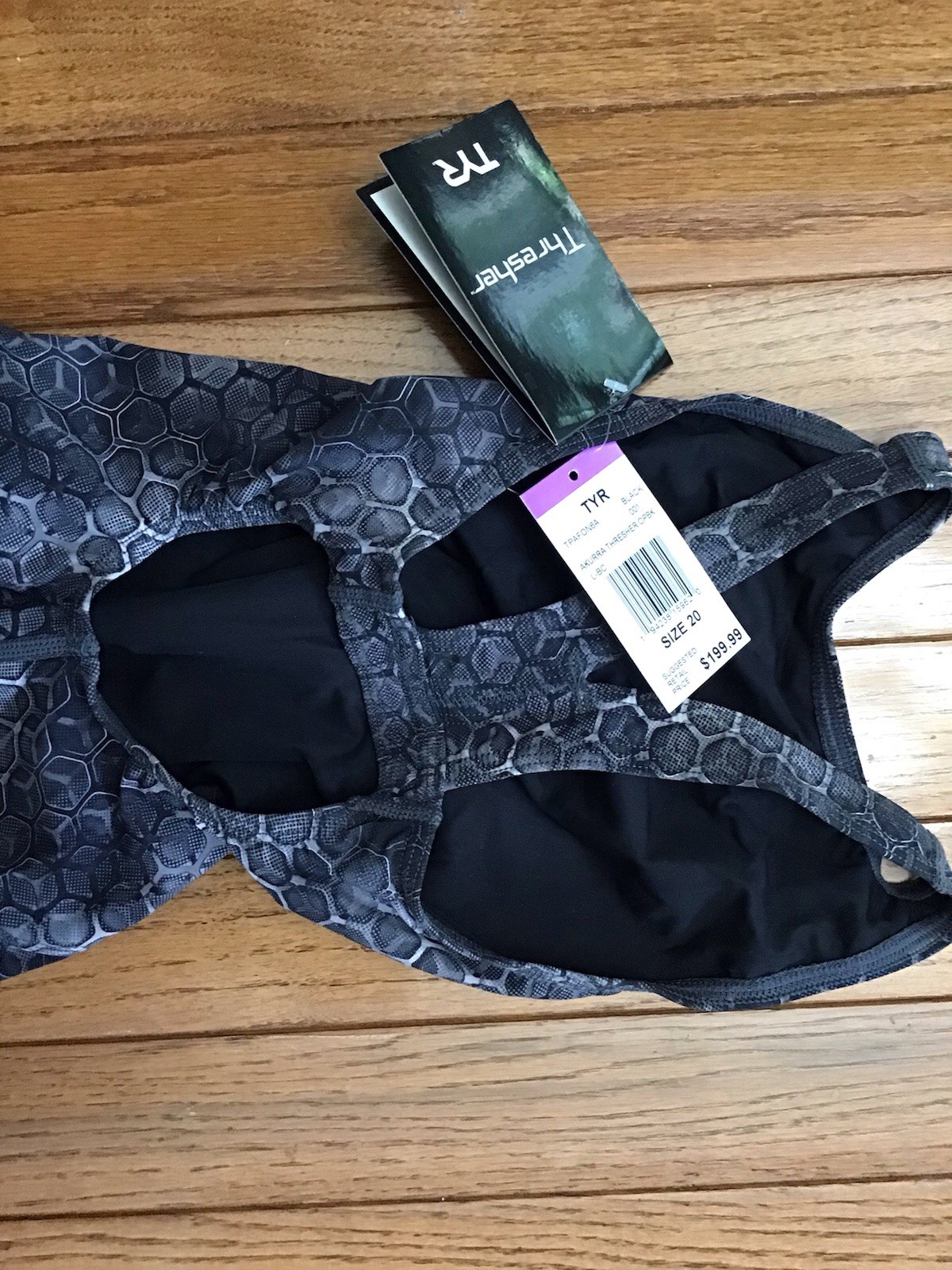 New TYR THRESHER Akurra Women Size 20 Gray Swimsuit Compression (T1-4)